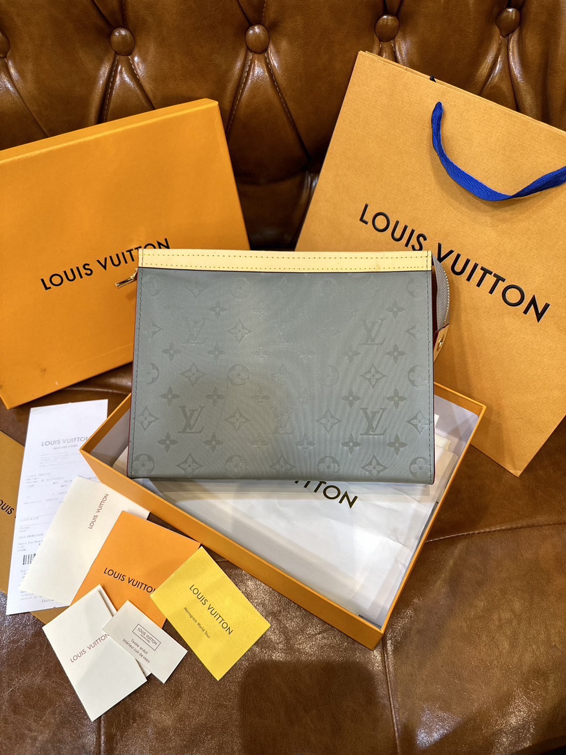 พร้อมส่ง LV Pochette Voyage MM / LV Clutch กระเป๋าถือทรงคลัช ทรงพอช เกรดออริ สลับแท้ 1:1 ใช้ต่างประเทศได้ ใช้ได้ทั้งชายหญิง