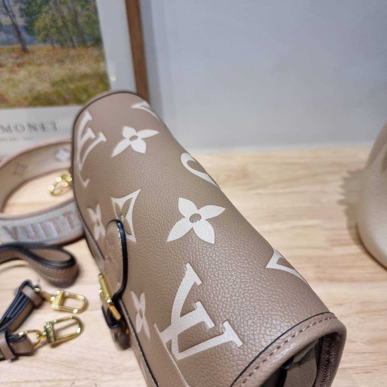 LV diane monogram empreinte bag กระเป๋ามัลติฟังก์ชั่น ดีไซน์ออกมาได้น่ารักน่าใช้มากๆ มีสายมาให้ถึง 2 แบบ เกรดวีไอพี ไฮเอน