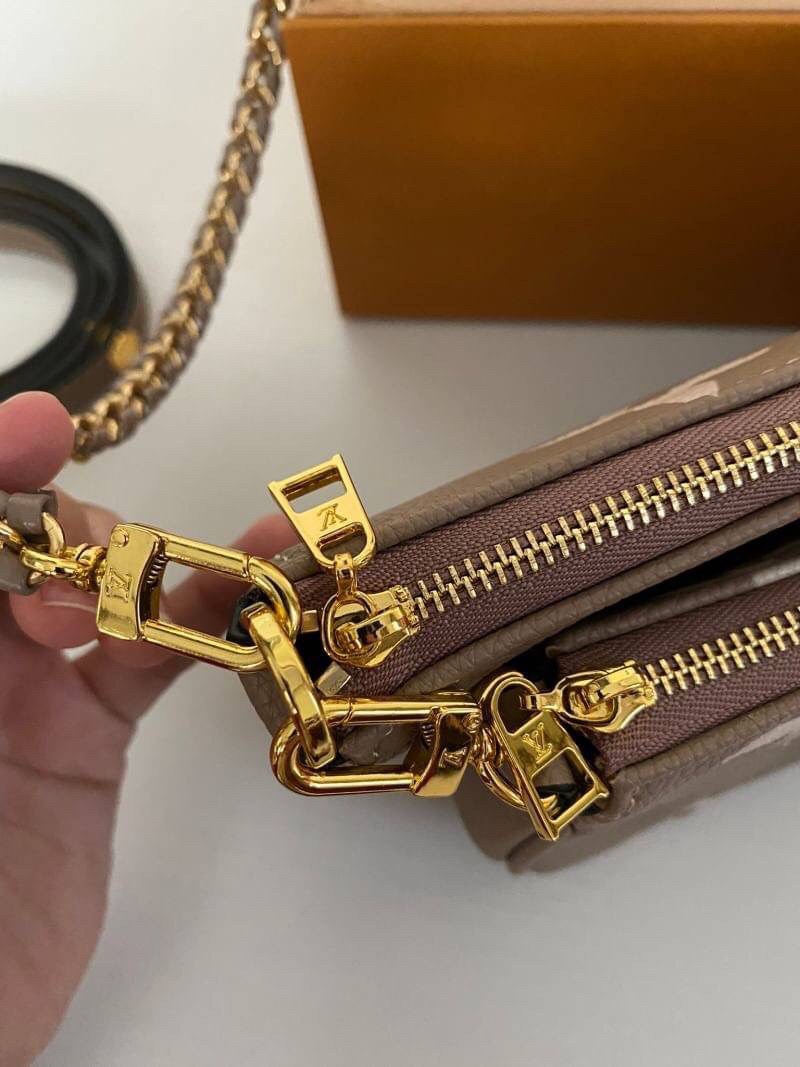 VIP GIFT 】LOUIS VUITTON MULTI POCHETTE ACCESSOIRES BAG