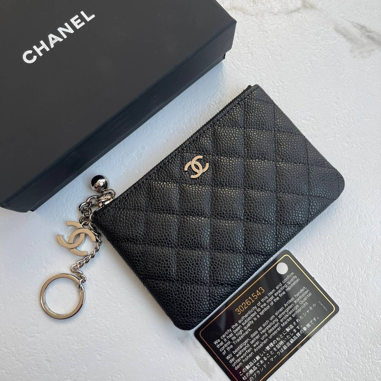 CHANEL MINI WALLET CAVEAR งานหนังแท้คาเวียร์สวยหรู ใช้งาน ตทป ได้ กระเป๋าใส่การ์ดหรือใส่แบงค์ รุ่นใหม่ที่สามารถใส่การ์ดได้เยอะ งานสวยมากค่ะ