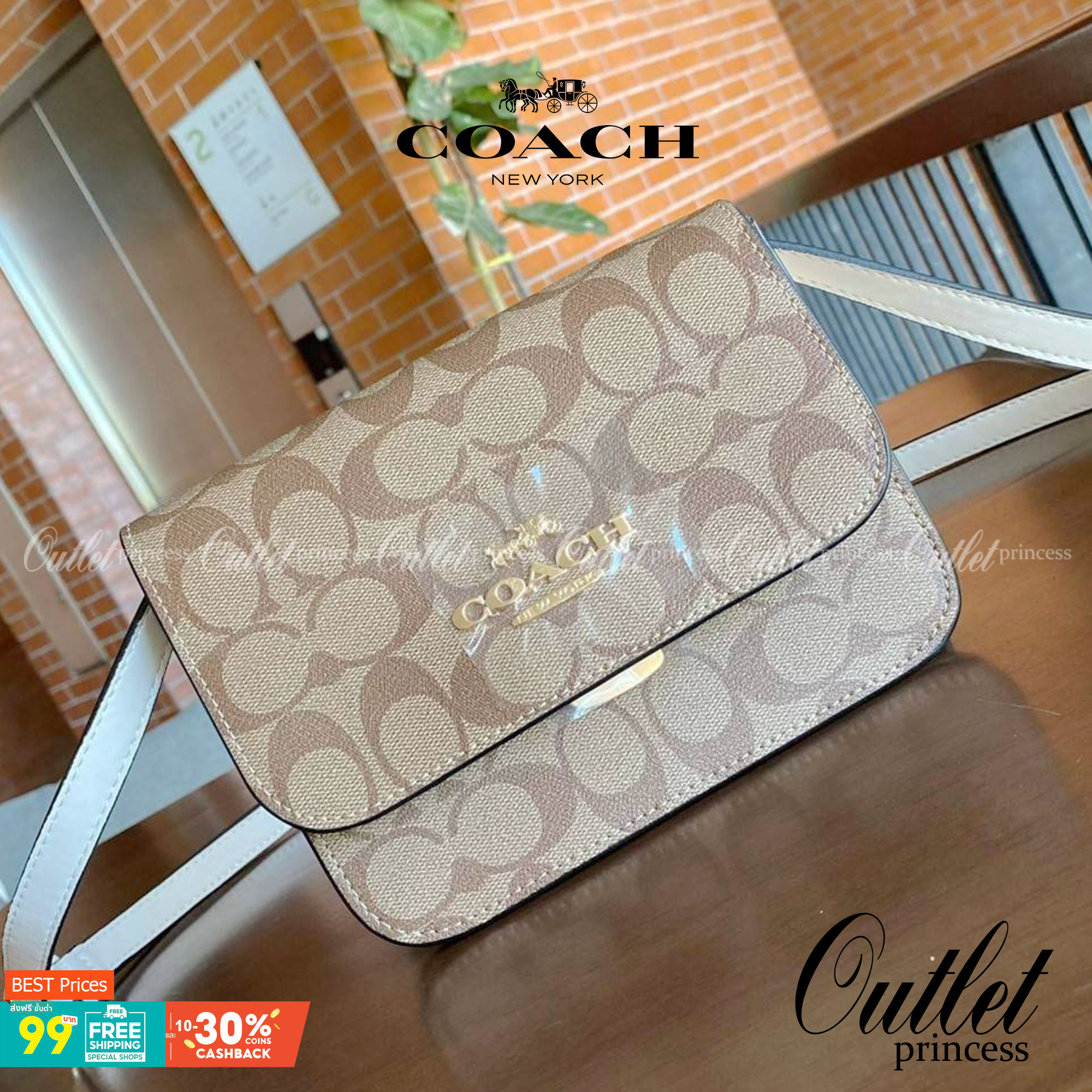 COACH C5592 MINI BRYNN CROSSBODY IN SIGNATURE CANVAS กระเป๋าถือ กระเป๋าสะพาย ไซร์มินิ ลุคคุณหนูสุดเก๋ จะถือเป็นครัชหรือสะพายเป็นครอสบอดี้สุดชิลๆได้หมด วัสดุหนังแคนวาสคุณภาพ ตกแต่งดีเทลหรูด้วยหนังแท้ อะไหล่สีทอง งานสวย เปิด-ปิด ด้วยตัวกด-ล๊อคแบบอัตโนมัติ ด