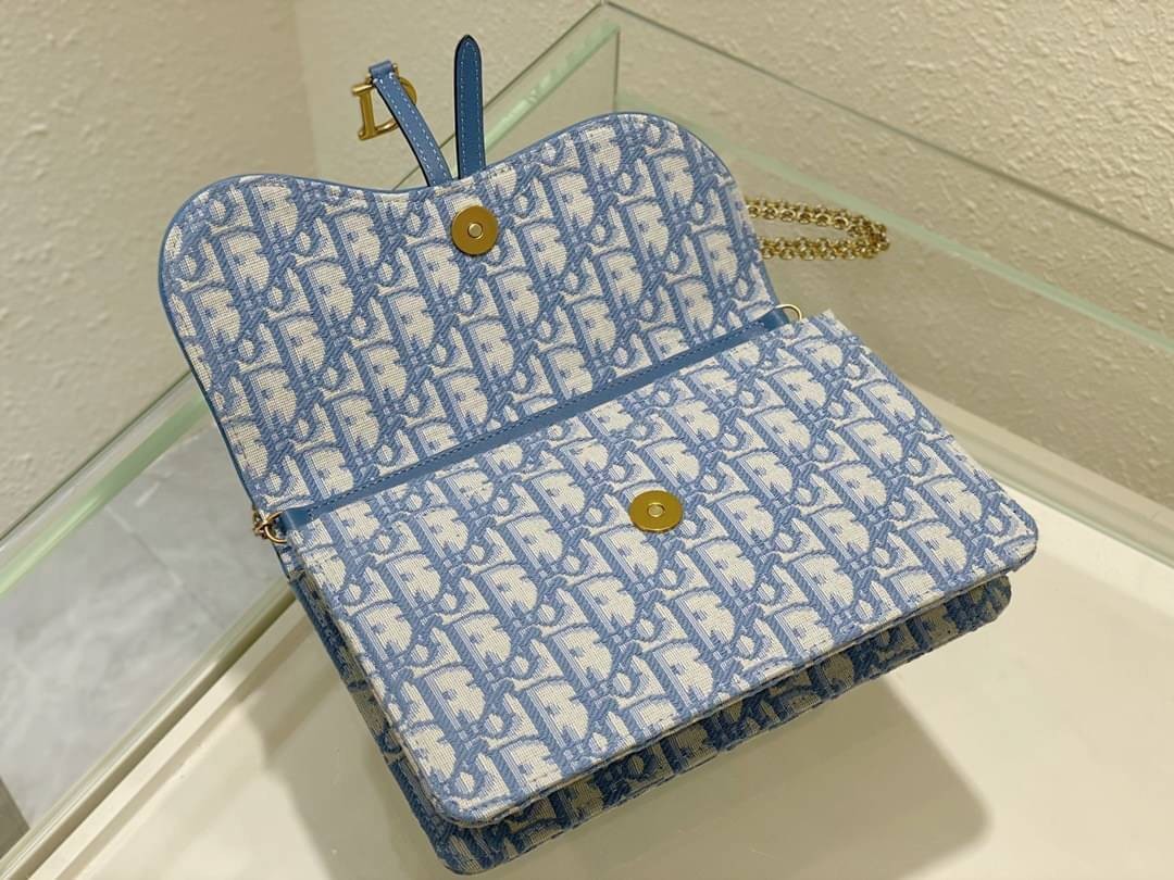 Dior Saddle Pouch Blue Oblique Jacquard / Dior oblique Saddle pouch เกรดใช้งานสลับของจริง ออริจินอล ภาพสินค้าถ่ายจากงานขายจริง ใช้งานต่างประเทศได้
