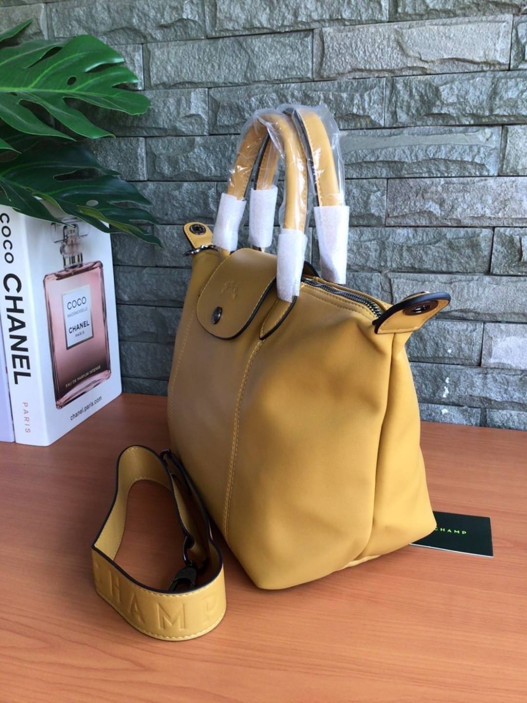 ของแท้ LONGCHAMP LE PLIAGE CUIR TOP HANDLE BAG S รุ่น 1512 กระเป๋าถือขนาดกำลังดี วัสดุหนังแกะ Metis