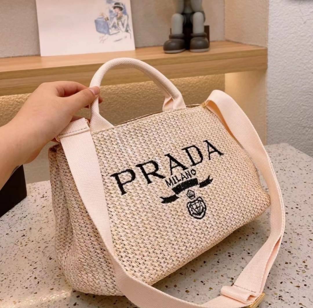 VIP 🥂 PRADA shopping summer bags / Prada Tote Bag 12" กระเป๋าสานสีโทนน่ารัก จุของได้เยอะ ภาพสินค้าถ่ายจากงานขายจริง พร้อมส่ง