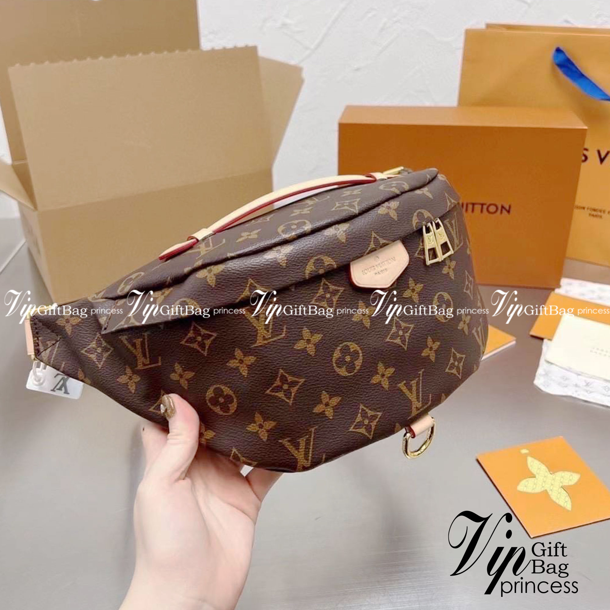 LV BUMBAG MONOGRAM กระเป๋าคาดอกหลุยส์ รุ่นใหม่ ของใหม่ พร้อมส่ง ทรงสวย จุเยอะ เบามากๆ ใช้ได้ทั้งหญิงและชาย