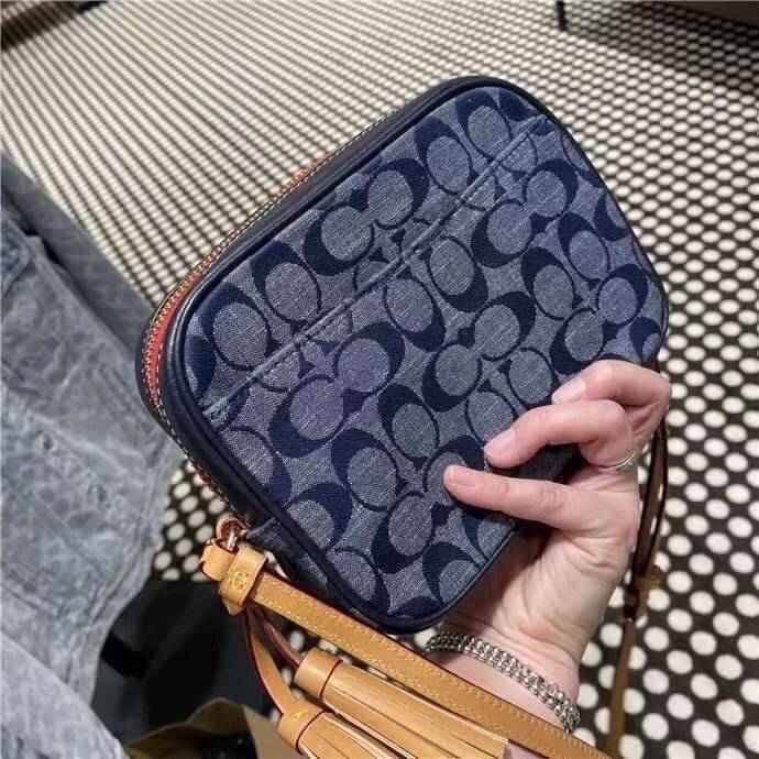 Coach Mini Camera Bag In Signature Chambray พร้อมส่งที่ไทย