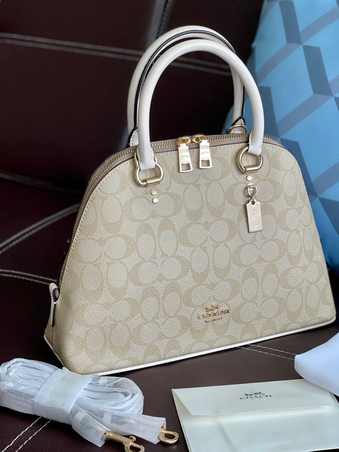 Coach KATY SATCHEL IN SIGNATURE CANVAS (COACH 2558) [Light Khaki Chalk]