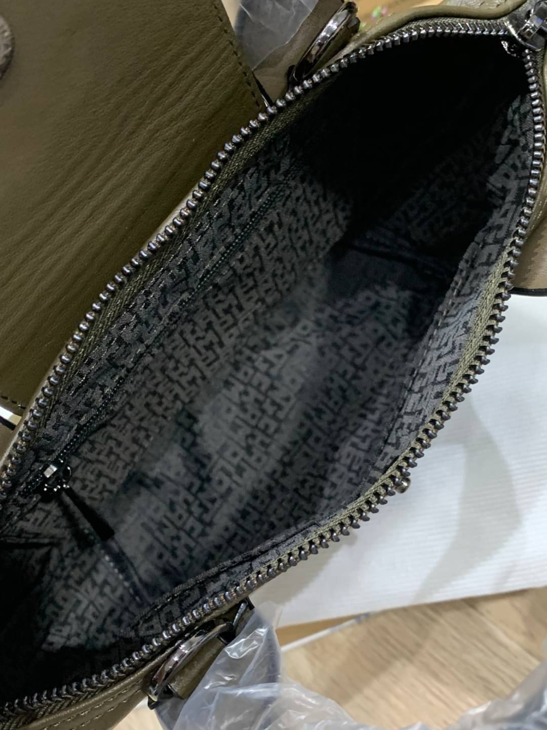 ของแท้ 100% Longchamp LE PLIAGE CUIR TOP HANDLE BAG Color: Black,Orange,Sienna, Navy,Nordic,Grey,Lichen