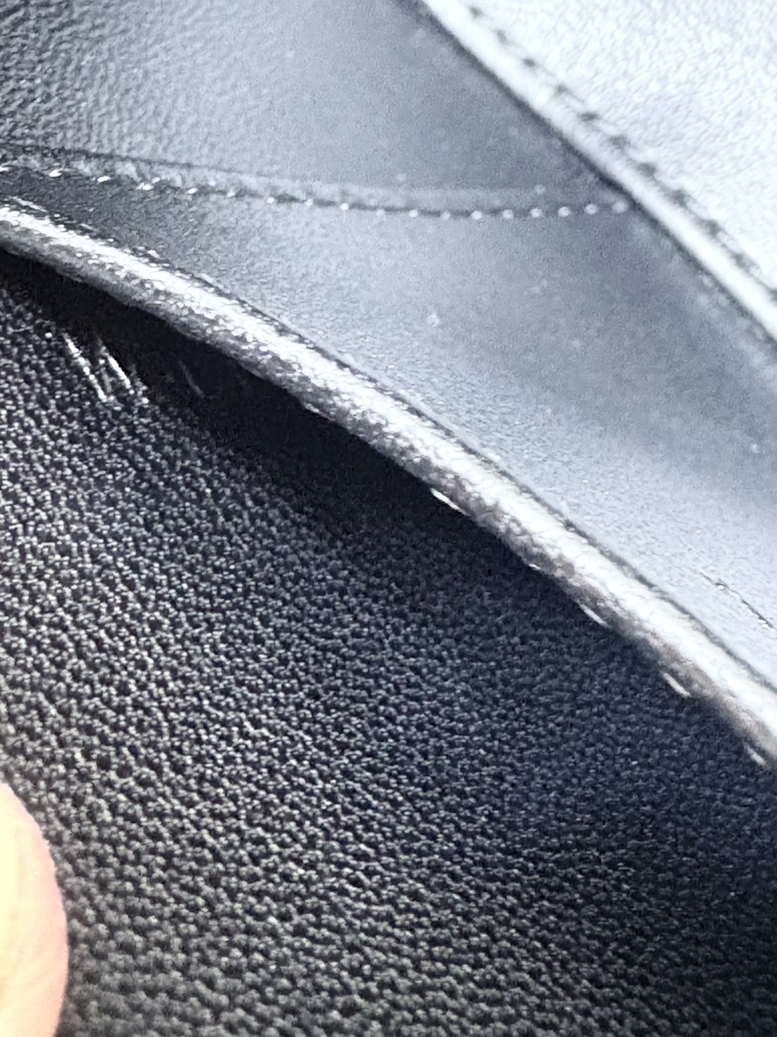 ORI หนังแท้ | CELINE VANITY BAG พลาดไม่ได้เลยกับคอลสุดคิ้ว กับกระเป๋าถือ/สะพายได้ทรงกล่อง ใช้สะพายได้ทุกวันอย่างคล่องตัวดีไซน์ใหม่สวยลาสสิค