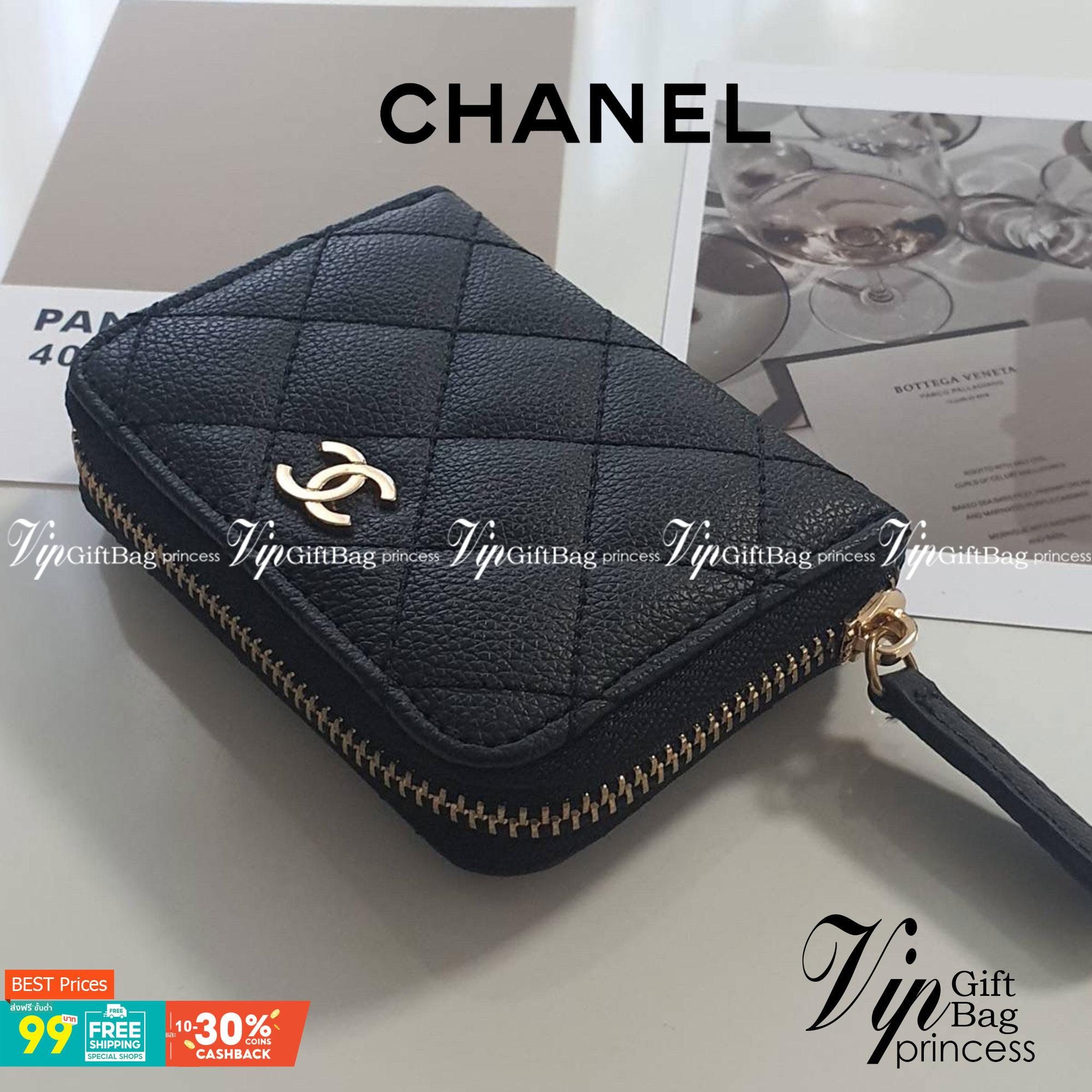 CHANEL SMALL ZIP WALLET พร้อมส่งที่ไทยแล้วค่ะ ♡♡ กับ กระเป๋าสตางค์ใบสั้น แนะนำรุ่นนี้คะ งานพรีเมี่ยมกิ้ฟท์จากเค้าเตอร์ต่างประเทศ **ทรงมินิน่ารักกก หนังสัมผัสลายด้าน จากแบรนด์ CHANEL (GWP) ด้านหน้ามีโลโก้แบรนด์ CC เปิดปิดด้วยซิปมีที่จับหนัง ด