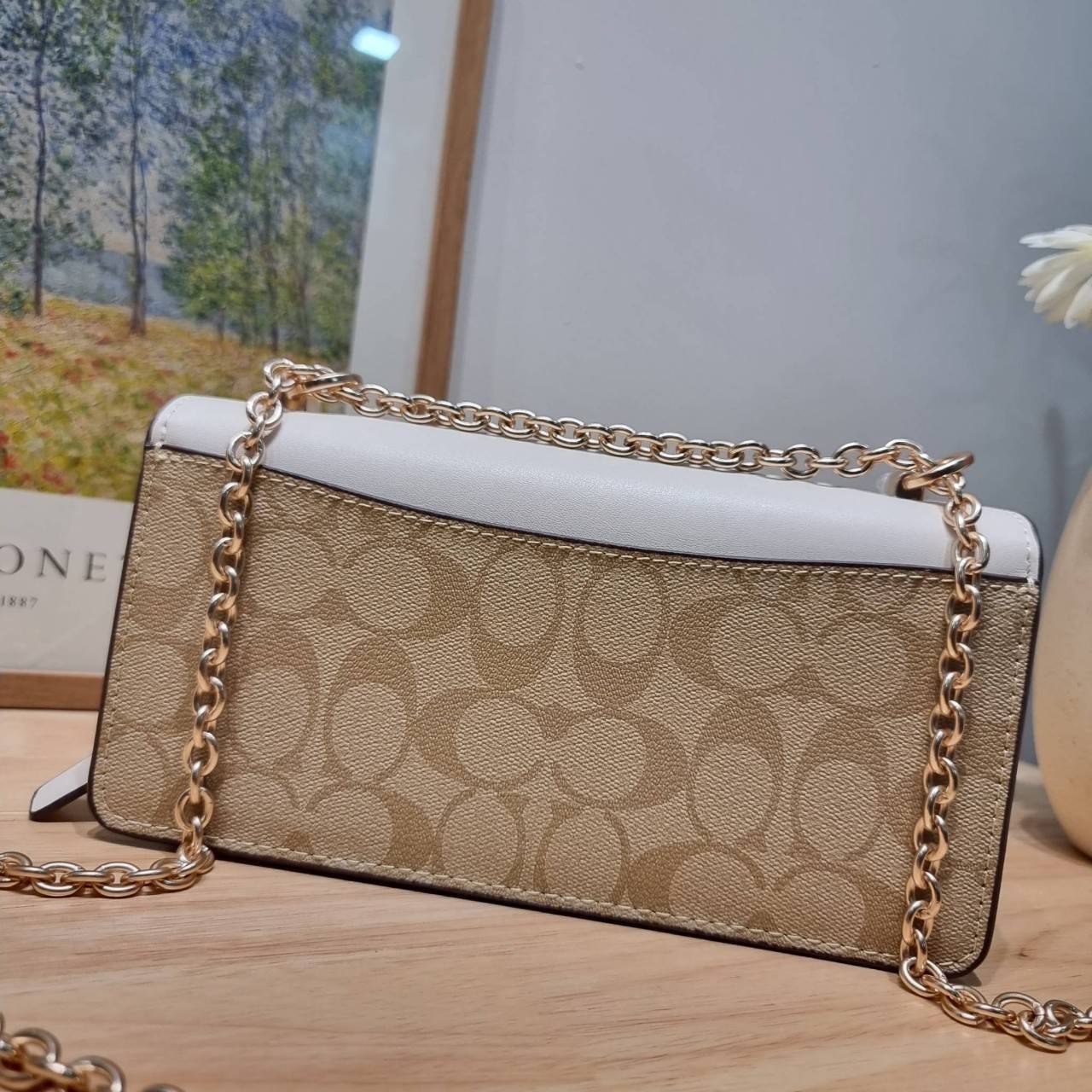 COACH CR528 ELIZA FLAP CROSSBODY IN SIGNATURE CANVAS กระเป๋าสะพายสุดหรู ดีไซน์โลโก้รุ่นใหม่สวยเด่น เกรดท็อปออริ เกรดดีสุด สลับแท้ 1:1