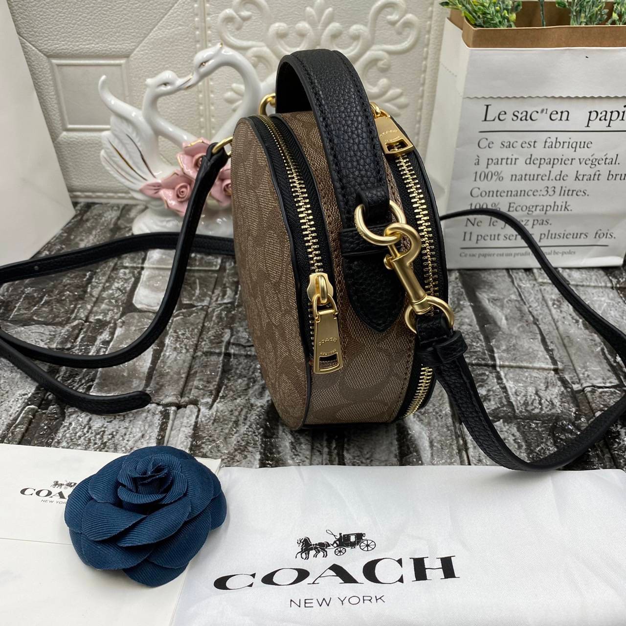 OUTLET 】COACH X JEAN-MICHEL BASQUIAT CANTEEN CROSSBODY IN SIGNATURE CANVAS (COACH C5658) พร้อมส่งที่ไทย ราคาสุดคุ้ม