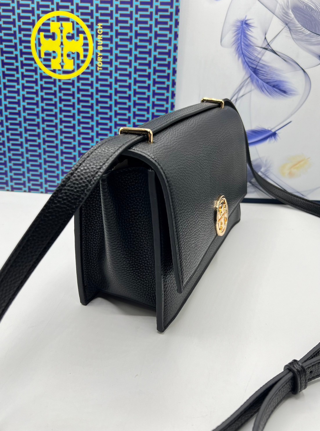 TORY BURCH MILLER LEATHER SHOULDER BAG กระเป๋าสะพายสวยหรู ผู้ดีทุกสี สายถอดได้ ถือเป็นคลัชได้ เกรดออริ สลับแท้ 1:1 ใช้งานต่างประเทศได้