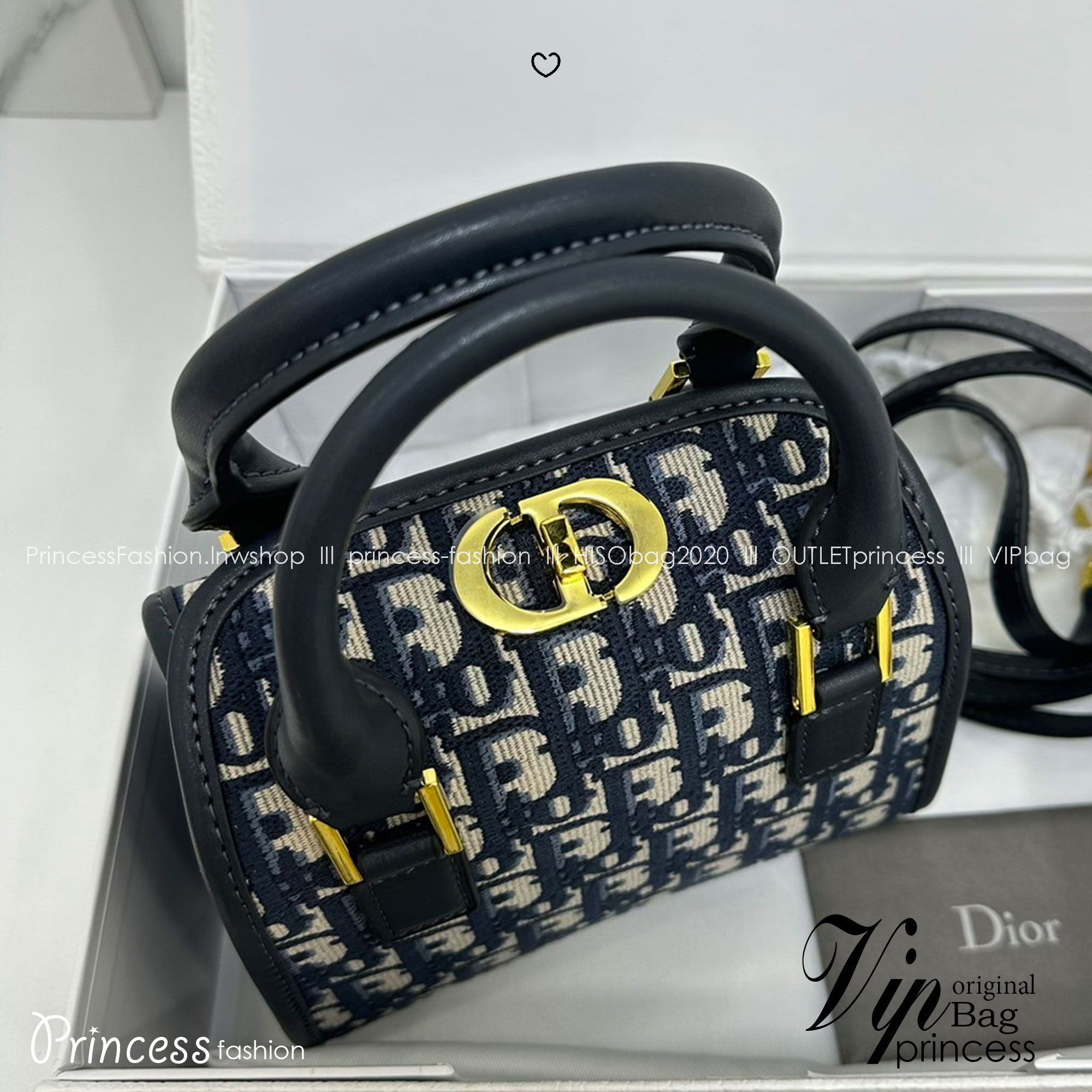 DIOR SMALL BOSTON BAG Blue Oblique Embroidery / DIOR Box Bag กระเป๋าสะพายทรงกล่อง New for Winter 2023 คอลผู้ดี สวยหรู ตอบโจทย์และแมทช์ได้กับทุกลุคทุกสไตล์
