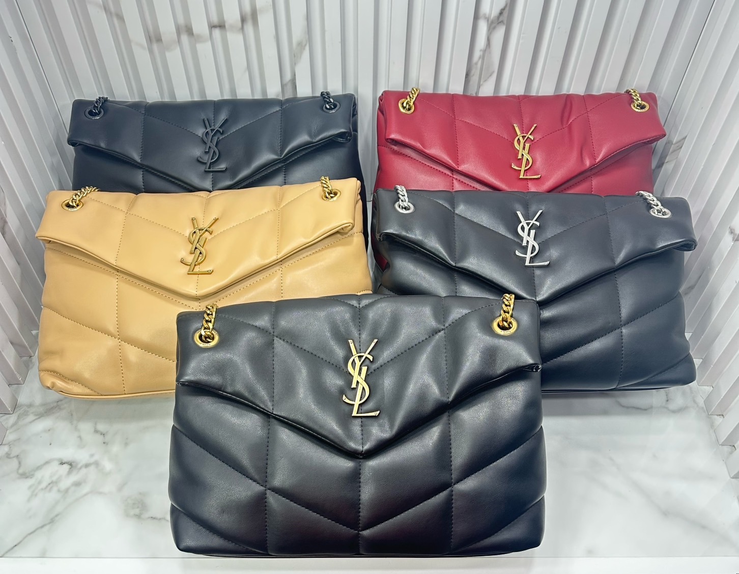 ORI หนังแท้ | 32cm YSL PUFFER Medium in Nappa leather กระเป๋าสะพายรุ่นยอดนิยม ทรงสวย ใช้ได้บ่อยไม่มีเบื่อ วัสดุหนังสัมผัสนิ่มมือ ดีไซน์เรียบหรู ดูแพง สะพายได้หลากหลาย