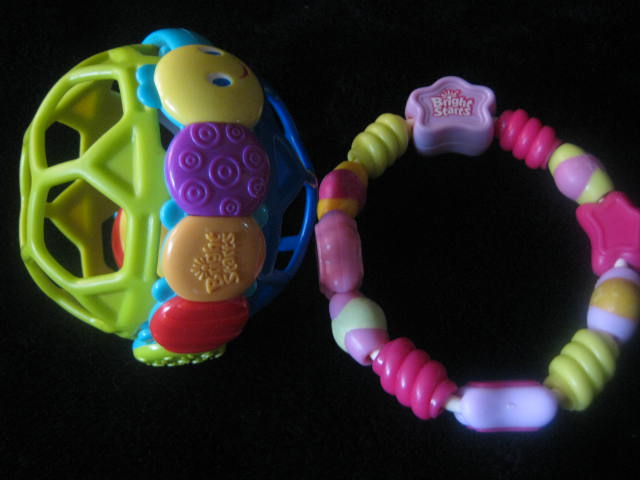 Bright Starts Flexi Ball and Bright Start Pretty in Pink Starry Teether - ของเล่นเสริมพัฒนาการมือสอง