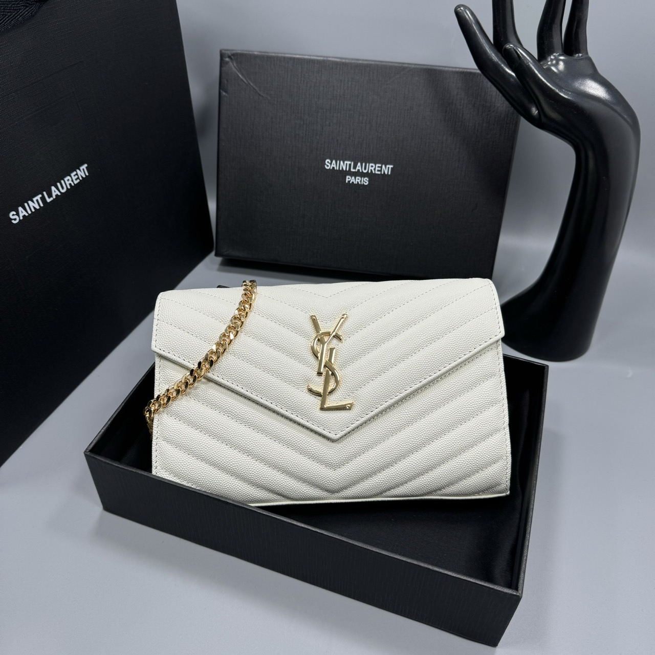 YSL Woc 9 Wallet on chain / YSL Clutch Bag 9" กระเป๋าสะพายรุ่นยอดนิยม เกรดหนังคาเวียร์สวยเต็มใบ เกรดออริ 1:1 ใช้งานต่างประเทศได้