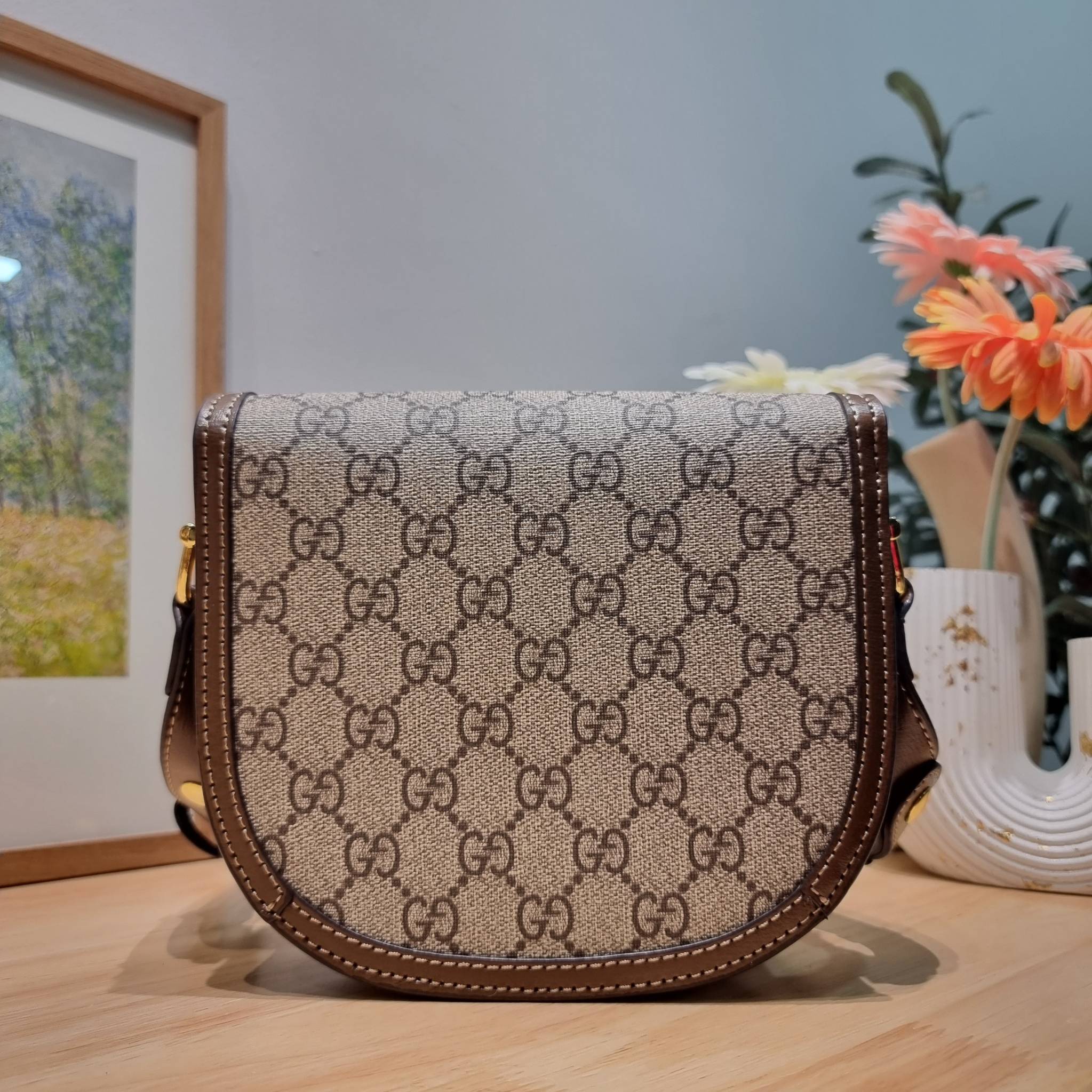 Gucci horsebit 1955 mini rounded bag / GUCCI BAG พร้อมส่ง 2 สี กระเป๋าสะพายไหล่/สะพายข้างทรงคลาสสิค มาในไซส์มินิ กะทัดรัด สวยอยู่ทรง **ล็อทราคาพิเศษสุดคุ้ม