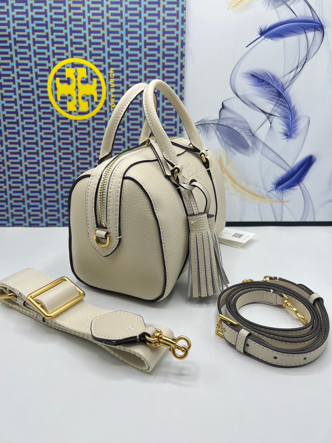 Tory Burch Thea Mini Web Satchel Crossbody Bag / Tory keepall พร้อมส่ง กระเป๋าสะพายทรงหมอนขนาดกลางกำลังน่ารัก เกรดท็อปออริจินอล