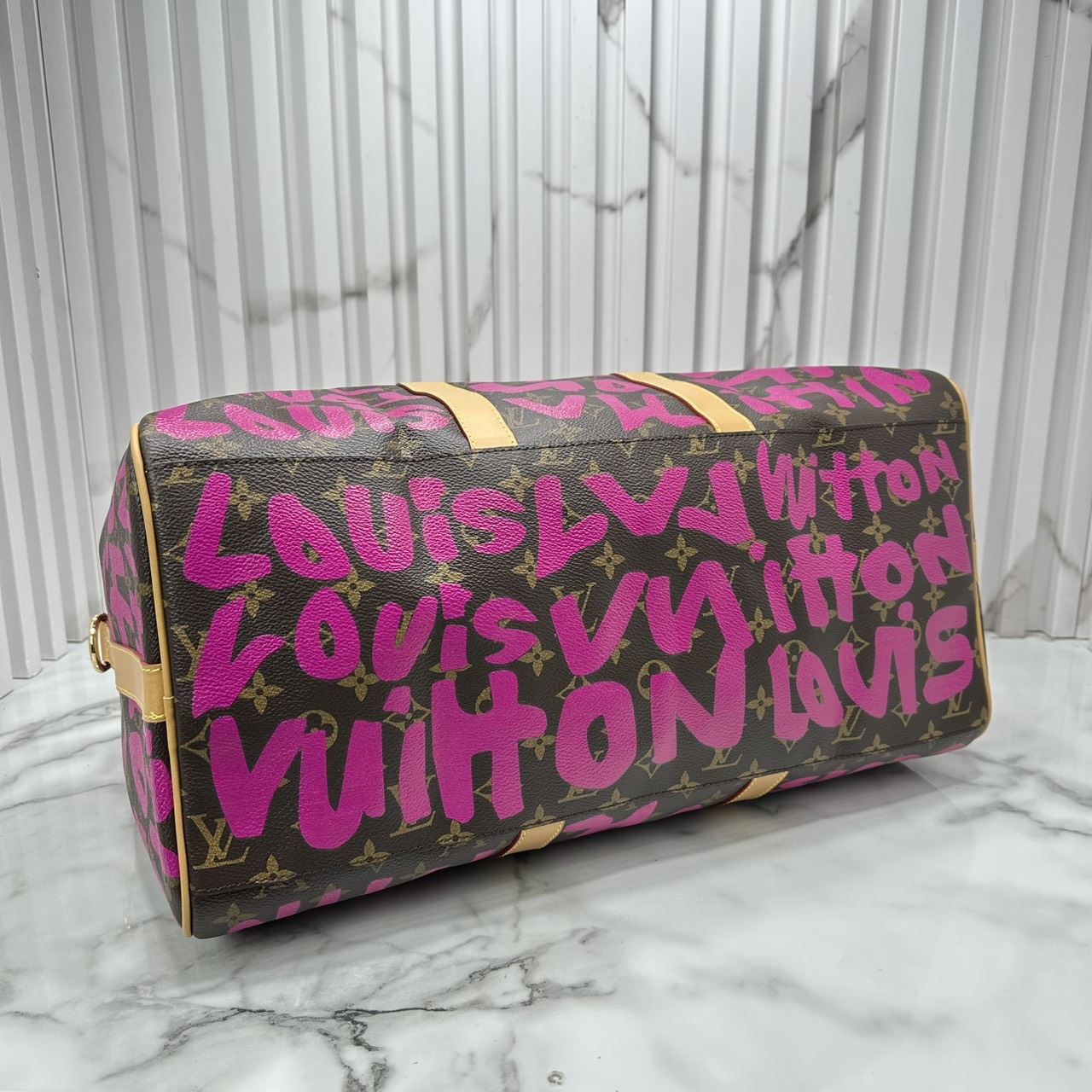 ORI หนังแท้ | LV Stephen Sprouse Graffiti Keepall 42cm กระเป๋าสะพายทรงคีฟออลใบใหญ่ ลวดลายตัวอักษรกราฟฟิกเต็มใบ