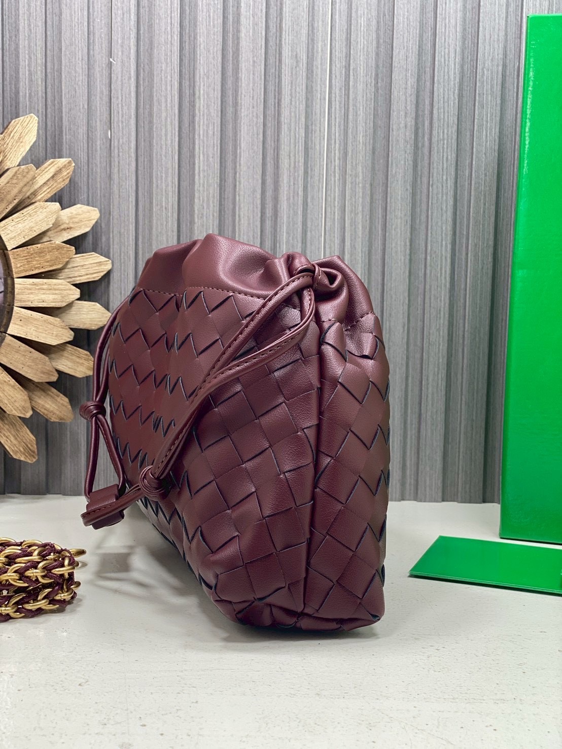 ORI หนังแท้ | Bottega Veneta Dustbag Notte Bag / Bottega Hobo Bag กระเป๋าสะพายดีไซน์สานเป็นเอกลักษณ์ เรียบง่ายไฮคลาส เชือกผูก พร้อมสายสะพายโซ่