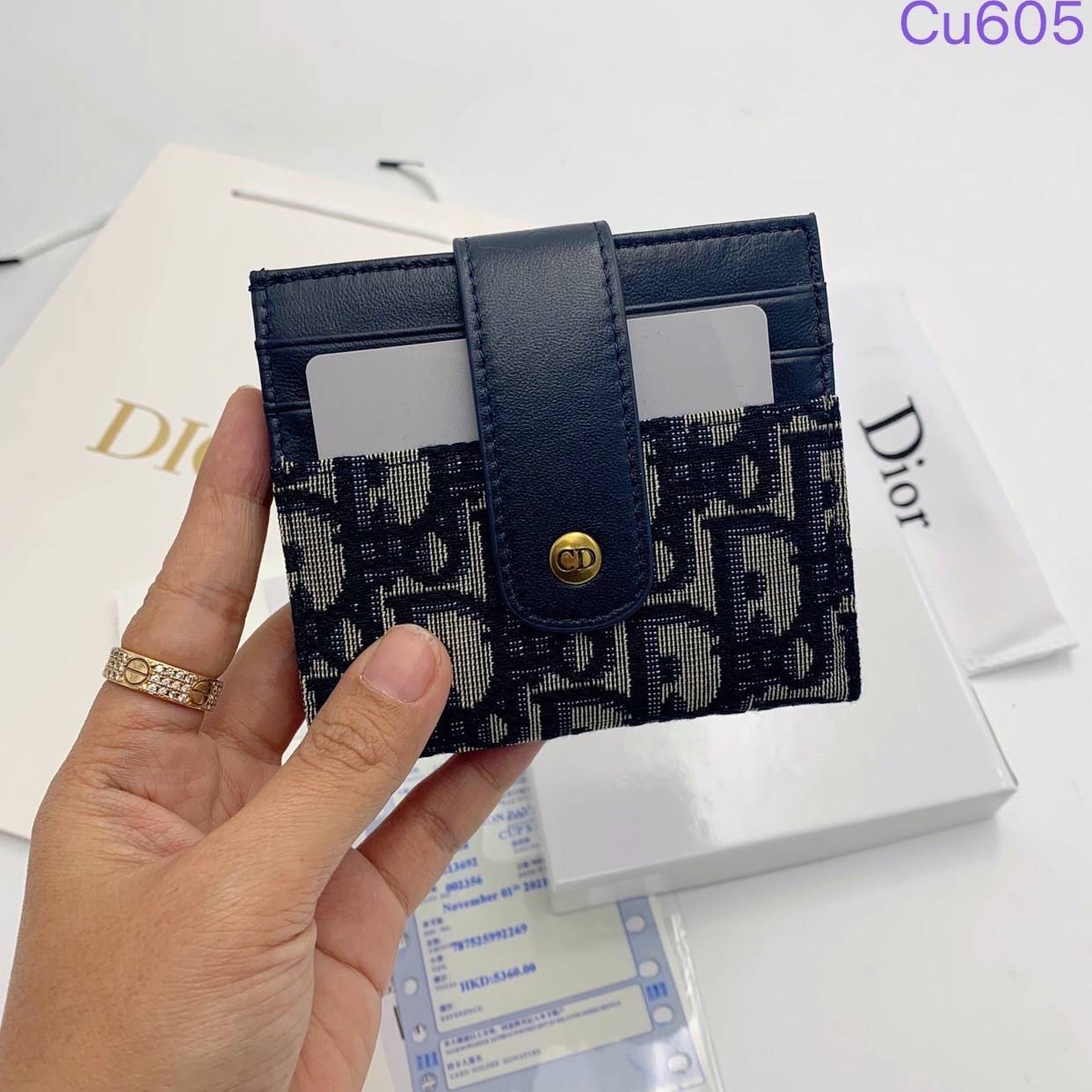 DIOR Card Holder / DIOR Wallet กระเป๋าใส่บัตรแบรนด์หรู พร้อมส่งที่ไทย ภาพสินค้าถ่ายจากงานขายจริง ใช้งานต่างประเทศได้