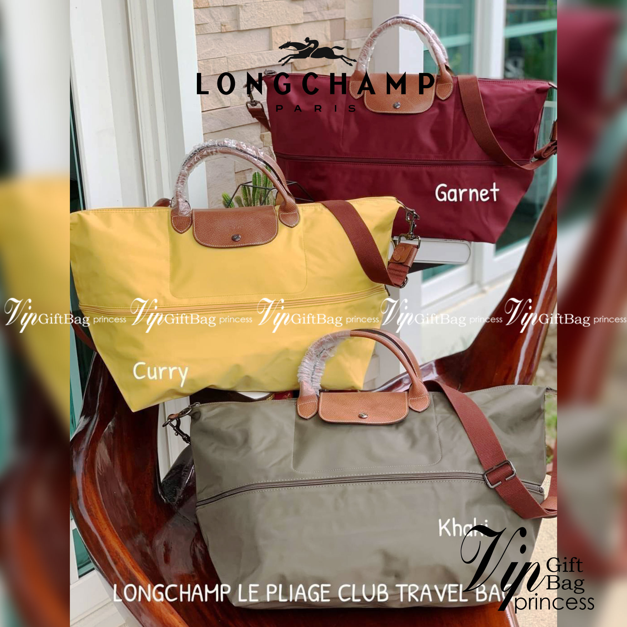 LONGCHAMP LE PLIAGE CLUB TRAVEL BAG กระเป๋าขนาดใหญ่สำหรับการเดินทาง เราเรียกที่นี้ว่า travelling bag รุ่นคลาสสิค มาพร้อมสายสะพายยาวที่ปรับและถอดออกได้ ความพิเศษของรุ่นนี้ที่ครองใจนักเดินทางทั่วโลก คือซิปรอบตรงกลางตัวกระเป๋า สามารถเปิดซิปเพื่อขยายขนาดและพั