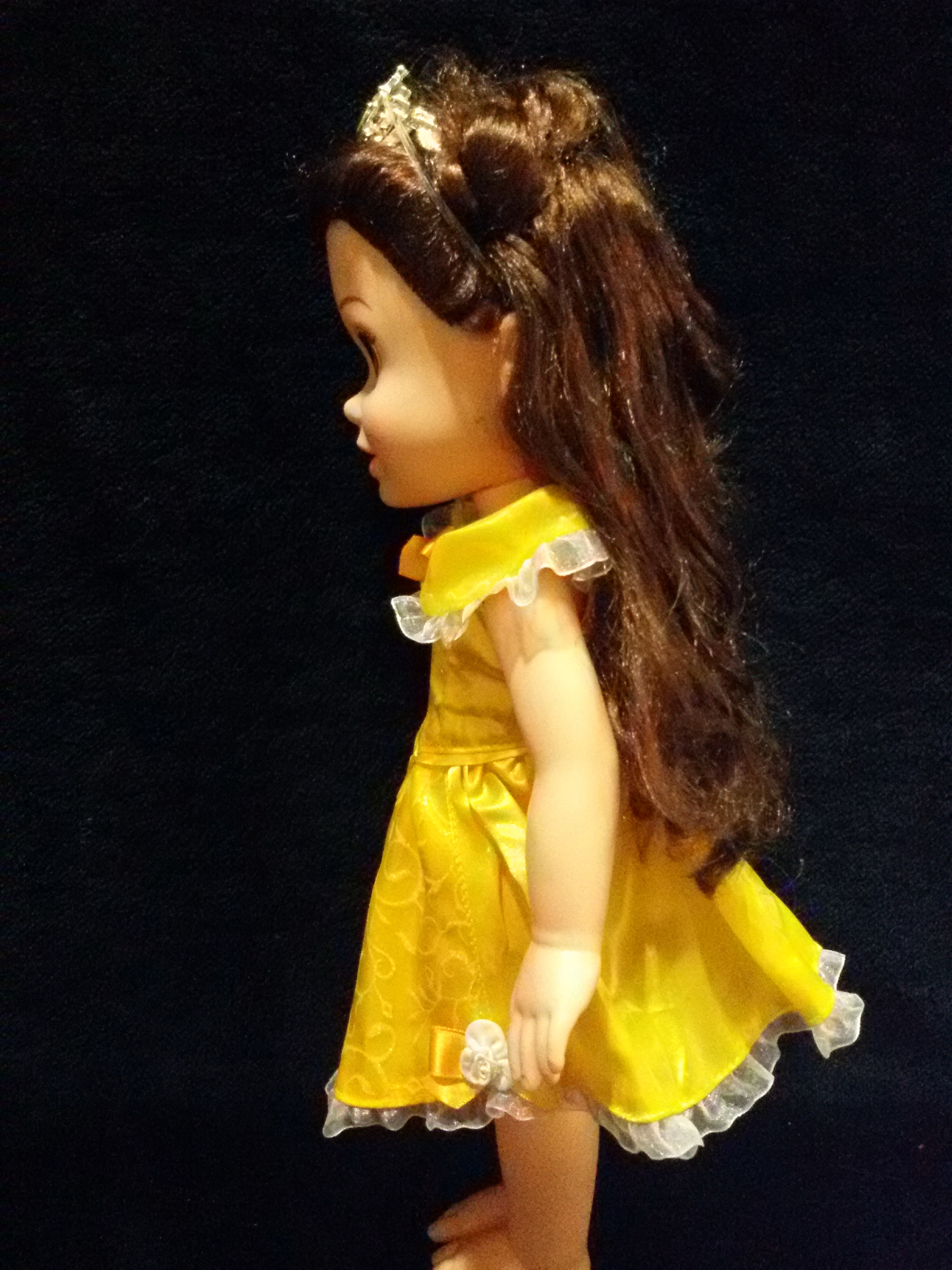 ตุ๊กตา My First Disney Princess Toddler Doll - Belle มือสองสภาพดีค่ะ