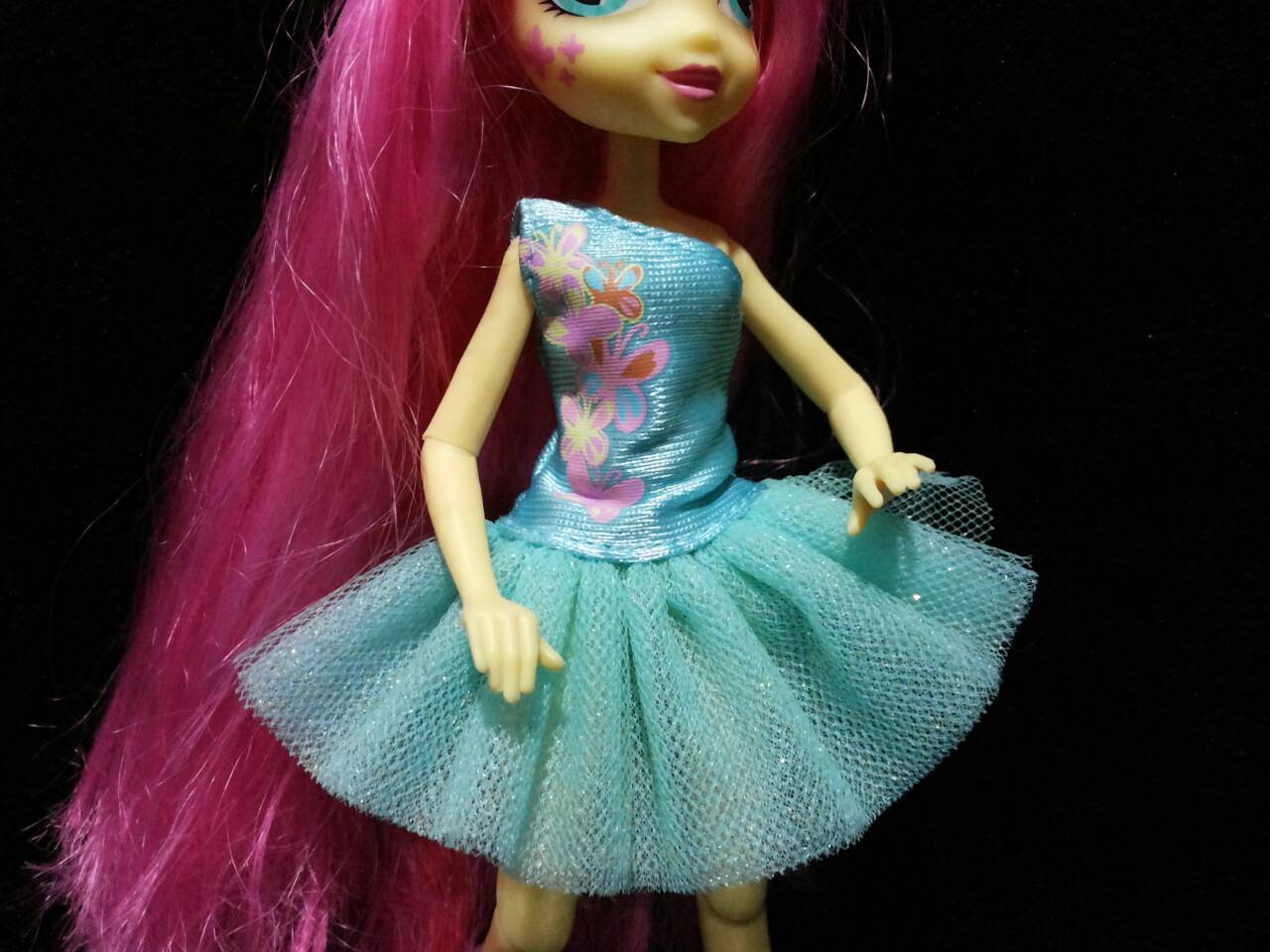 My little pony equestria girl_Fluttershy ตุ๊กตามายลิตเติ้ลโพนี่แท้มือสองสภาพดีมีข้อต่อ