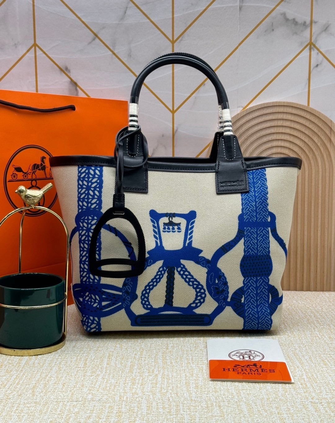 HERMES Steeple Tote Bag / H Steeple canvas tote bag 30cm กระเป๋าทรงโท้ทแคนวาสอย่างดี พิมพ์ลายคมชัด ลายใหม่สวยหรู เกรดออริ สลับแท้