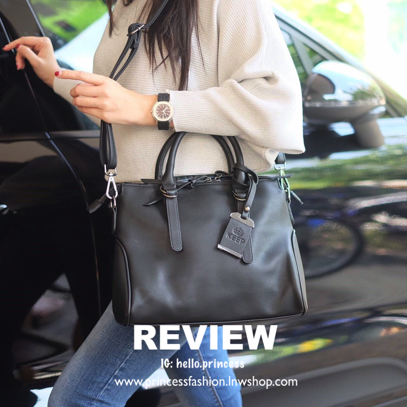 ทรงสวยขายดีมาก 👑จากแบรนด์ KEEP ทรง รุ่น Parish hand bag with cute taddy จุดเด่นที่ >หนังเนื้อดี นิ่มมาก >น้ำหนักเบา >ถือสะพายเข้าง่ายกับทุกชุด