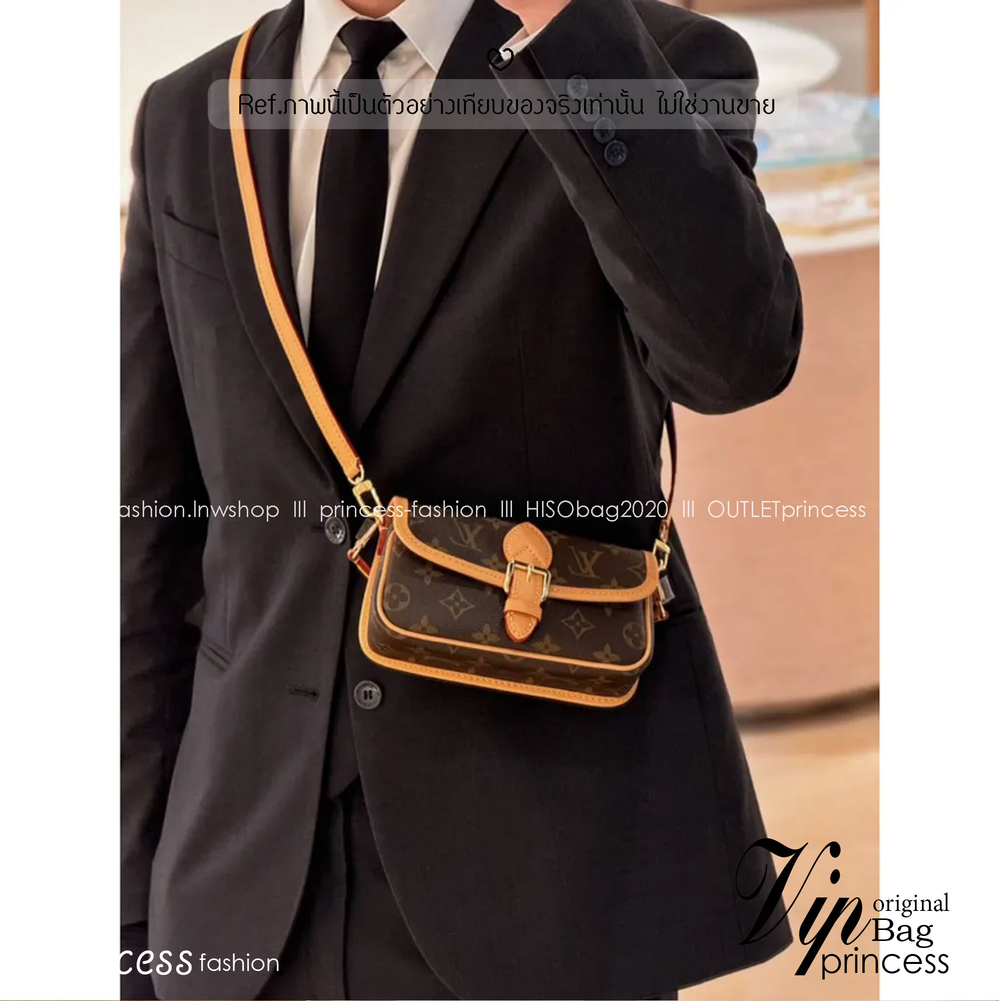 LV Nano Diane Bag กระเป๋ามัลติฟังก์ชั่นรุ่นยอดนิยม มาในไซส์เล็กมินิน่ารักคุณหนูลัคชูมากค่ะ ดีไซน์น่ารักน่าใช้มากๆ มีสายมาให้ถึง 2 แบบ ปรับเปลี่ยนใช้ตามลุคแต่ละวันได้เลย