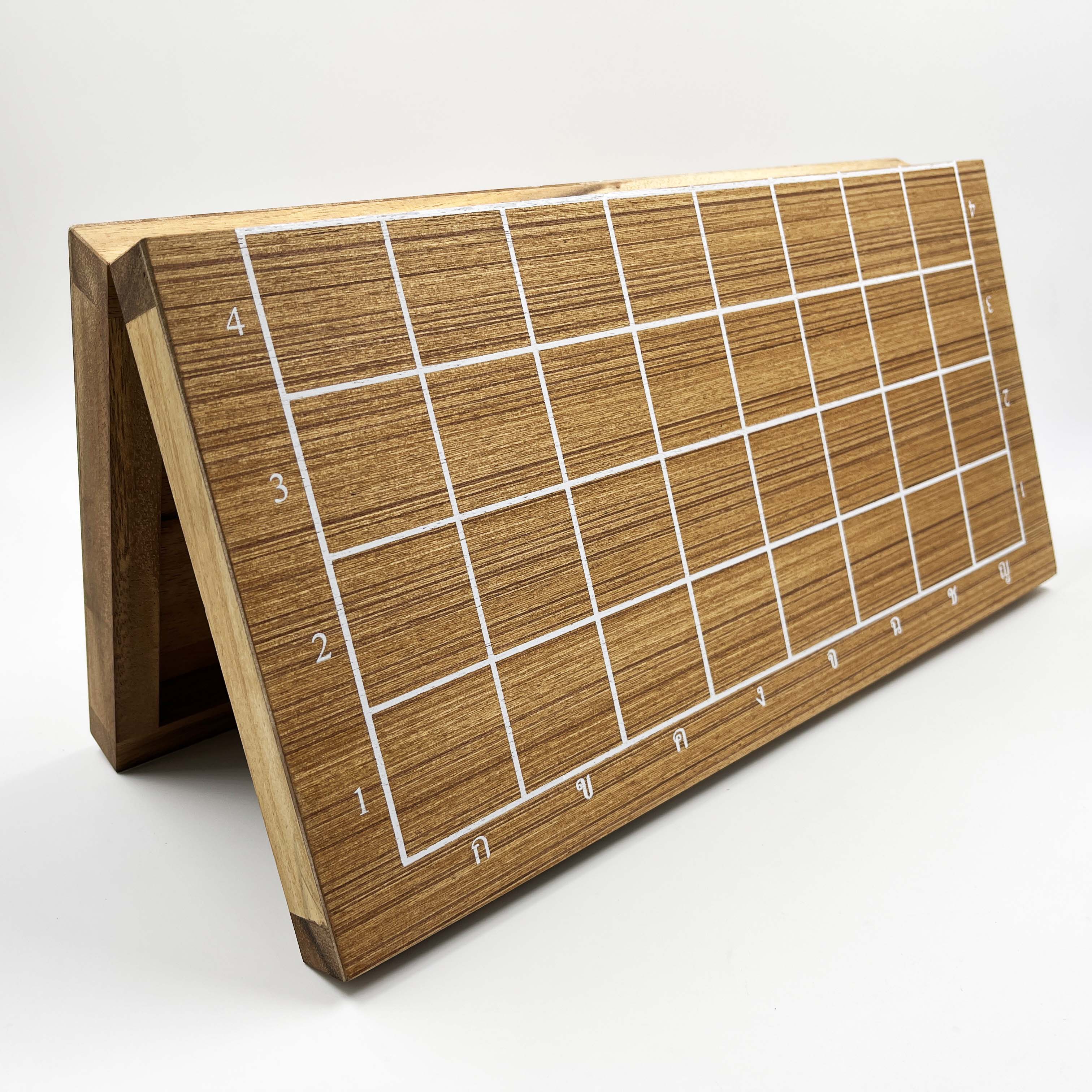 ชุดหมากรุกไทยตัวหมากรุกไทยไม้ชุดสหัสเดชะพร้อมกล่อง