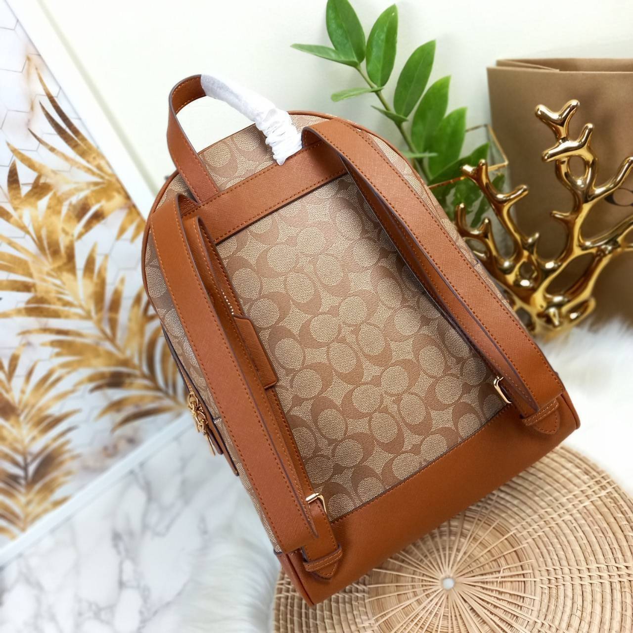 COACH KENLEY BACKPACK IN SIGNATURE CANVAS WITH STRIPE (COACH C5795)🌈🍁กระเป๋าเป้ กระเป๋าสะพายรุ่น Unisex ที่ใช้ได้ทั้งชายและหญิง รูปทรงสวย ขนาดกำลังดี// วัสดุแคนวาสคุณภาพ ผสมหนังแท้ ลาย SIGNATURE//เปิด-ปิด ด้วยซิบ ด้านในโล่งกว้าง จุของได้เย