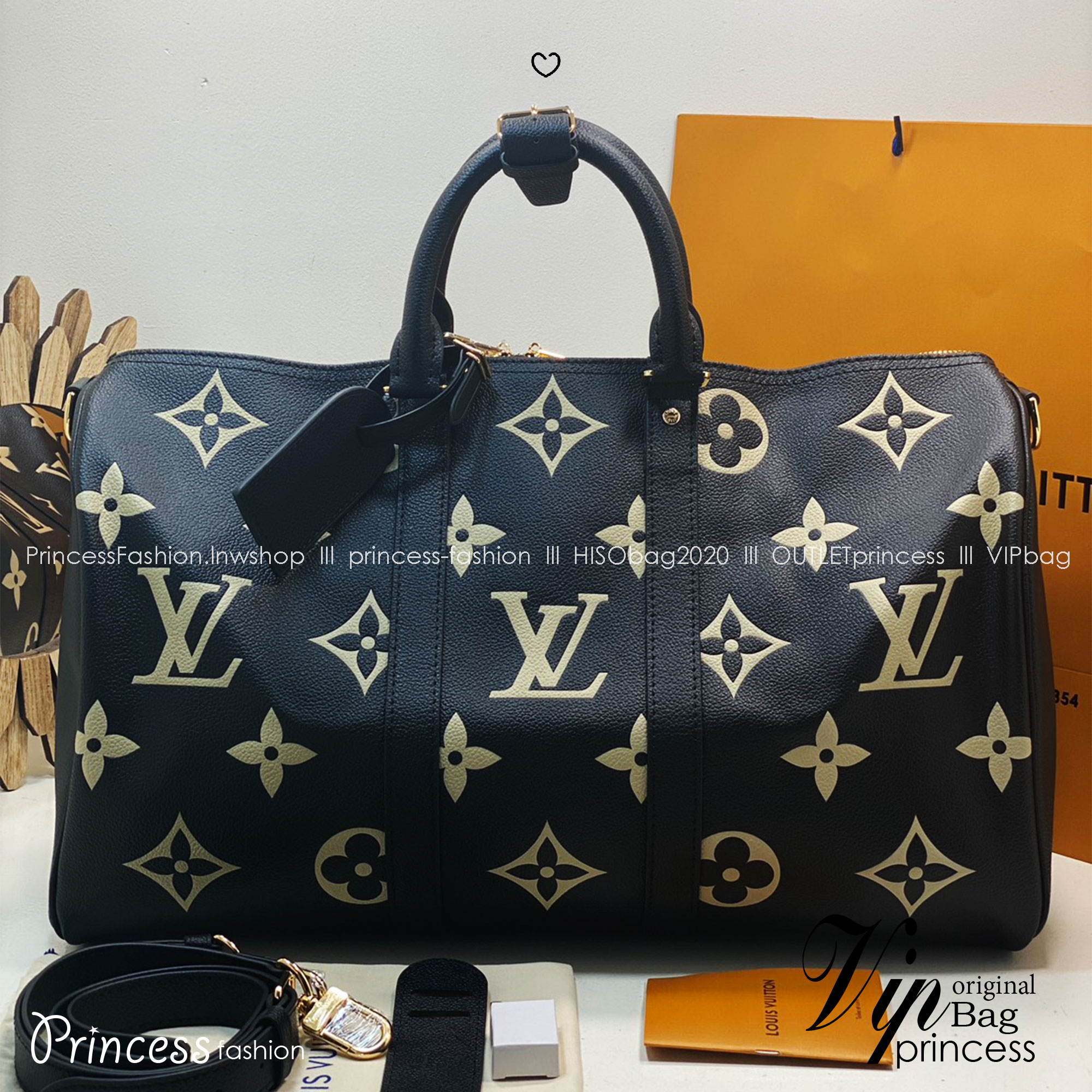 TOP ORI หนังแท้ | LV Keepall Bandoulière 45 bag กระเป๋าสะพายใบใหญ่ หนัง Empreinte ลาย Monogram Flower และสัญลักษณ์ LV ขนาดโอเวอร์ไซส์โทนสีอ่อน หนังโทนสีกลมกลืนกันแมตช์กับฮาร์ดแวร์สีทองบริเวณแถบด้านข้าง