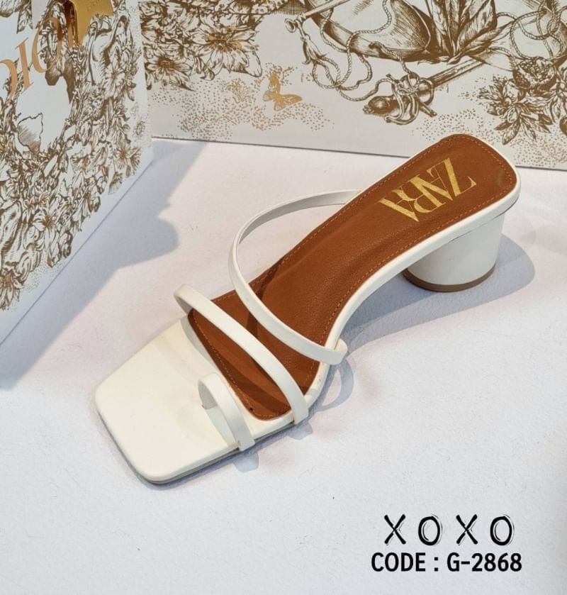 ZARA Shoes รองเท้างานสวม คาดนิ้วโป้ง วัสดุหนัง PU น้ำหนักเบา ส้นทรงกระบอกทรงกลม สวยเก๋ แมทส์ชุดง่าย สวย เลิศ ราคาสบายกระเป๋ามากจร้า