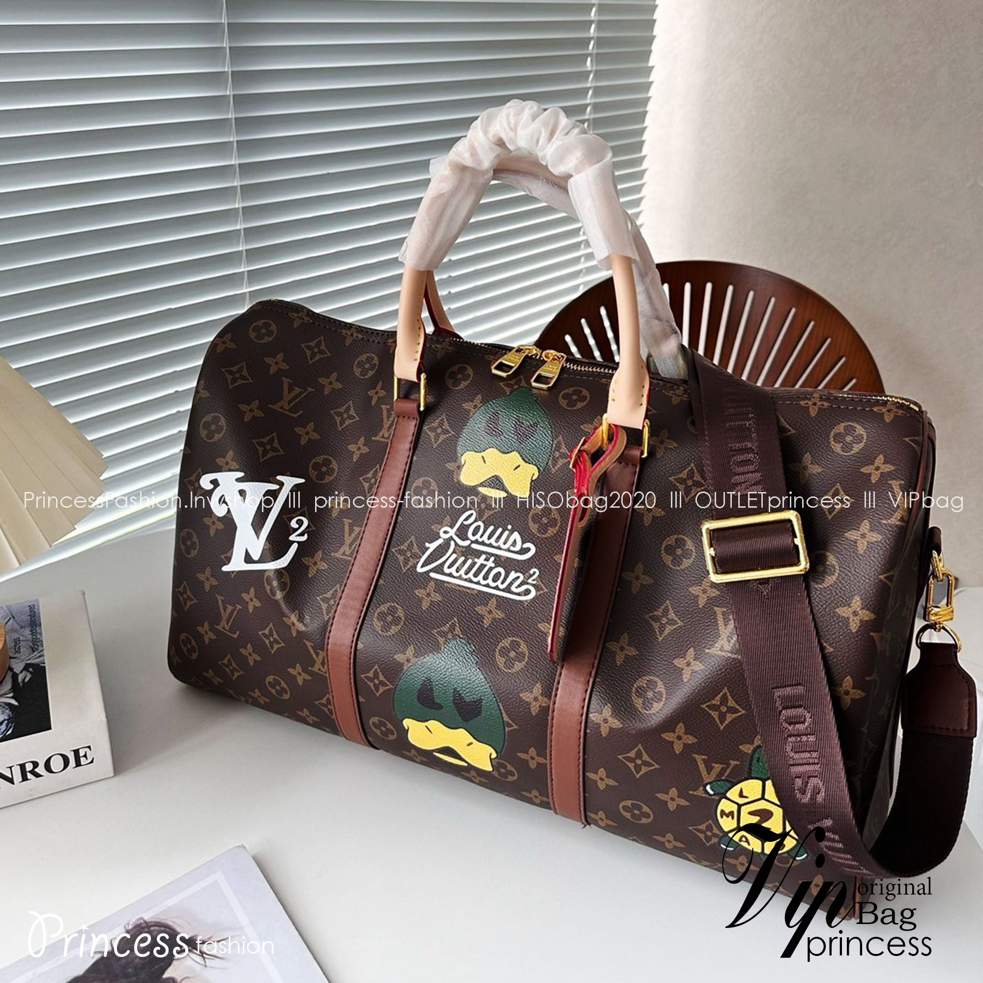 LV Keepall Bandouliere 45 / LV Travel Bag พร้อมส่ง กระเป๋าเดินทางสุดคลาสสิค ลิมิเต็ด ไอเท็มที่จะทำให้การเดินทางไม่ธรรมดาอีกต่อไป ด้วยดีเทลความเป็นเอกลักษณ์