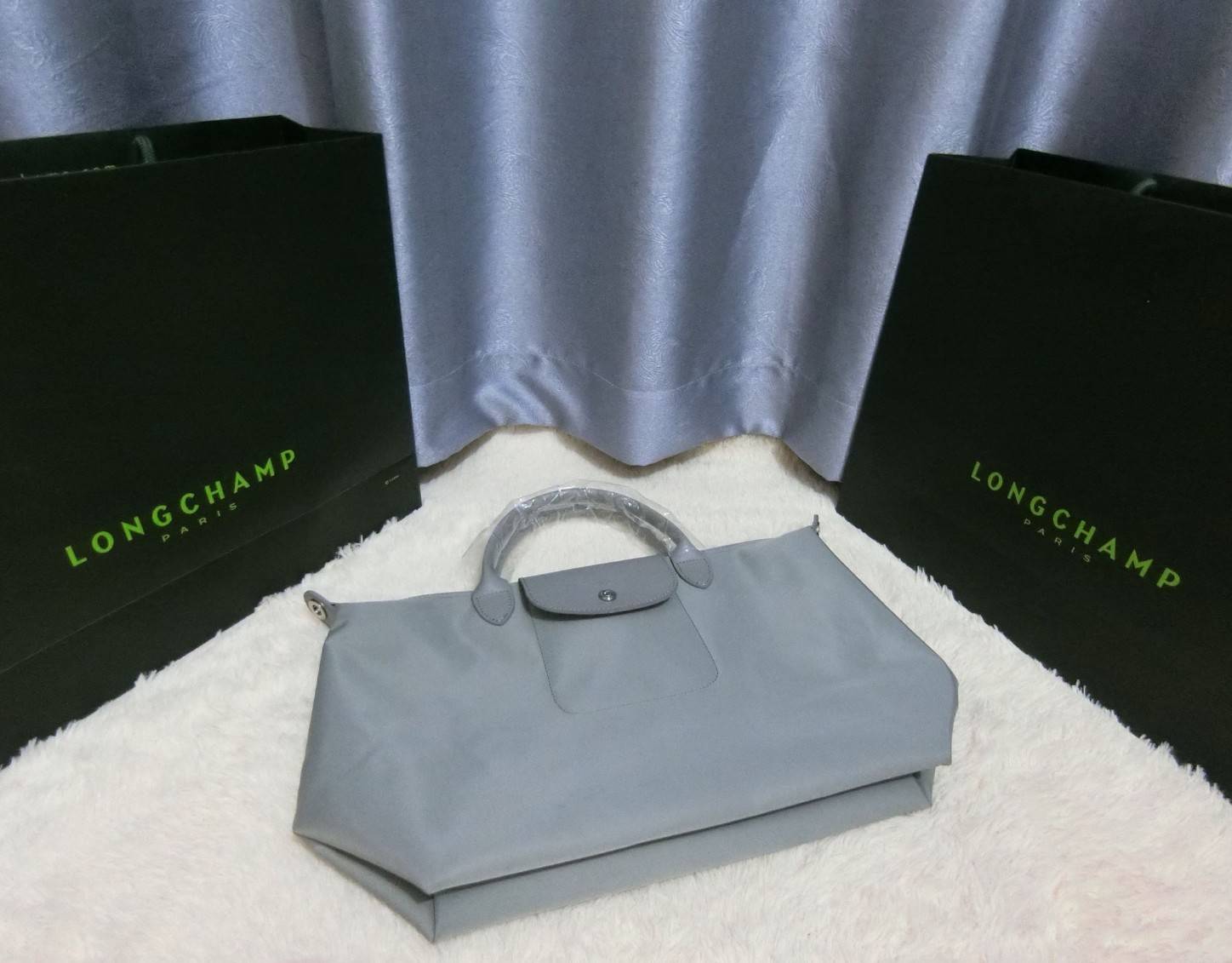 กระเป๋า Longchamp Le Pliage Neo Size M สินค้าใหม่ ของแท้เท่านั้น!!เป็นล็อตผลิตเกินออเดอร์จากโรงงาน มาพร้อมการ์ด/ถุงผ้าแบรนด์/ถุงกระดาษแบรนด์