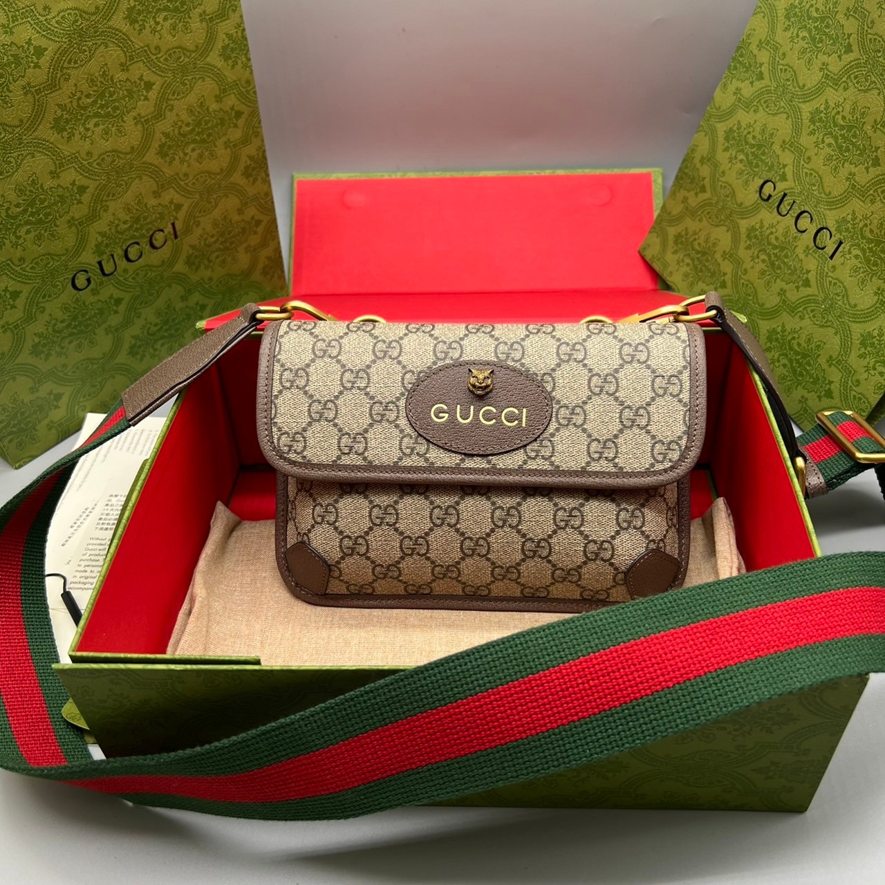 GUCCI Neo Vintage GG Supreme belt bag / Gucci Belt bag เกรดใช้งานสลับของแท้ เกรดออริจินอล ใช้ได้ทั้งชายหญิง งาน unisex ผลัดกันใช้ ^-^ ก็ได้ งานสวยตามรูป สินค้าขายดี ภาพสินค้าถ่ายจากงานขายจริง ใช้งานต่างประเทศได้