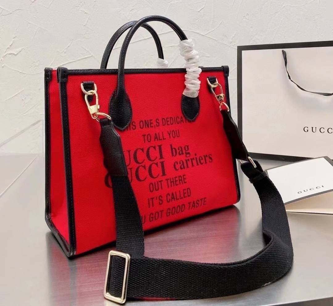 VIP 】Gucci 100 small tote bag Hibiscus red felt with Gucc100 print Black leather พร้อมส่งที่ไทย