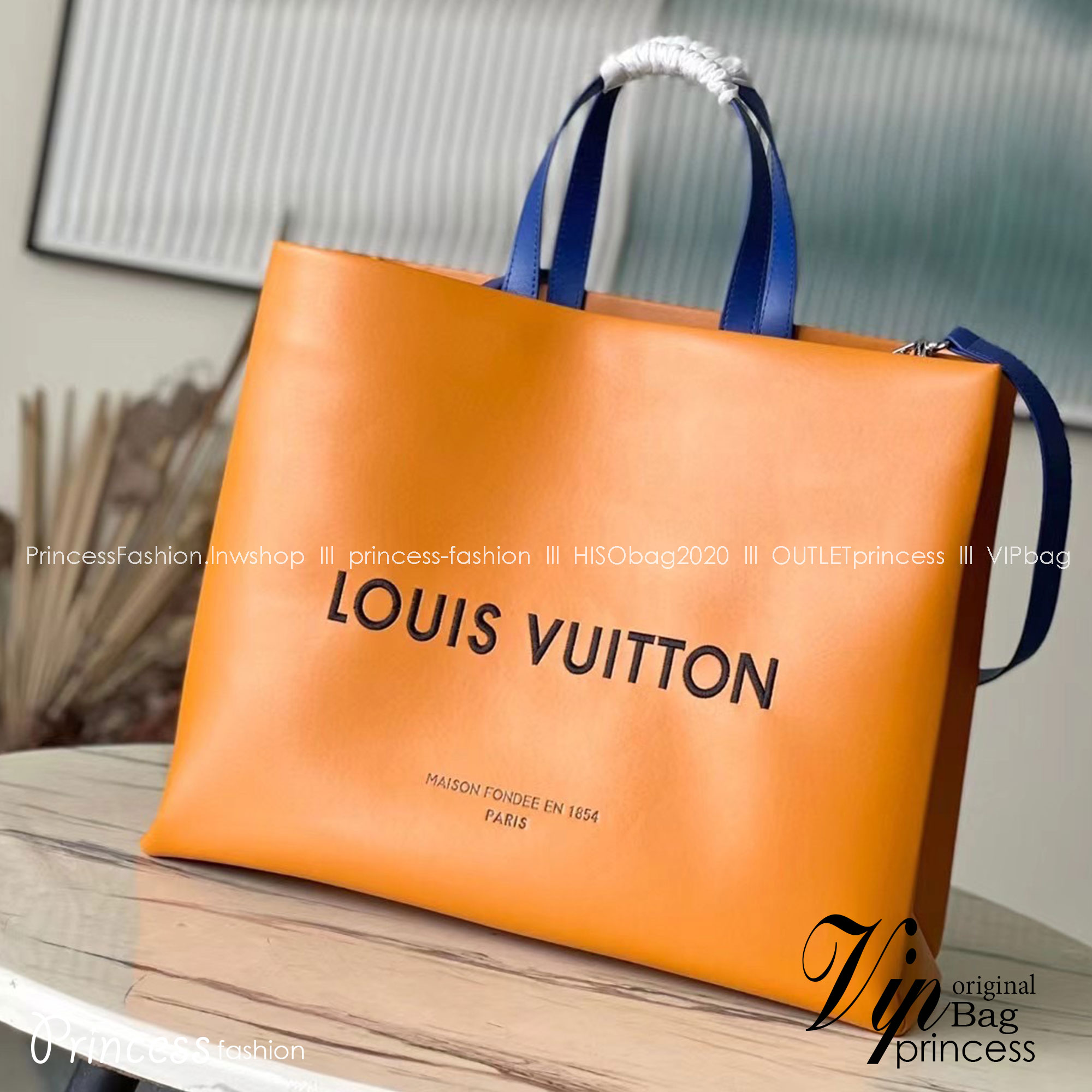 LV Shopper Tote MM 40cm Runway กระเป๋าทรงโท้ทช็อปเปอร์สวยอยู่ทรง เรียบหรู เกรดออริ ท็อป สลับแท้ 1:1 เกรดดีสุด หนังสวยเต็มใบ ใช้งานต่างประเทศได้