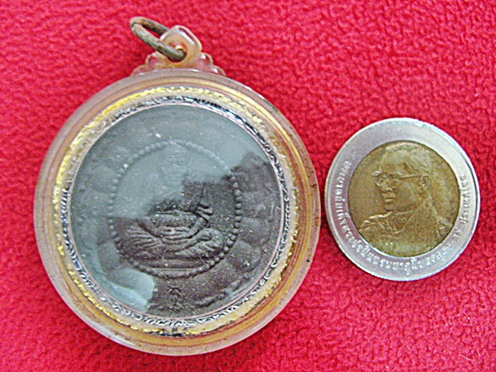 สินค้าหมดค่ะ พระเก่าจตุคามรามเทพหลังหลวงปู่ทวดเลี่ยมกรอบใสค่ะ