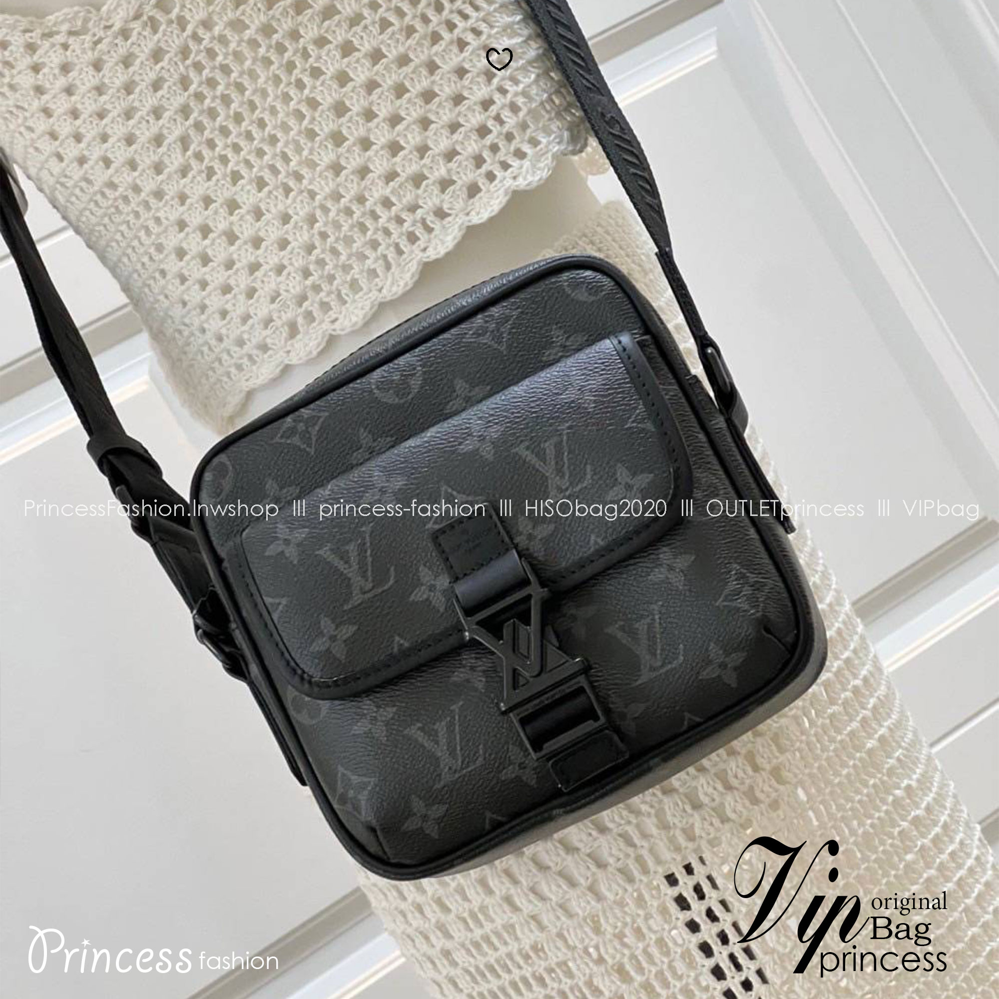 สลับแท้ LV Getaway Messenger Monogram Eclipse Bag กระเป๋าแมสเซนเจอร์ แคนวาสขนาดกะทัดรัดสมบูรณ์แบบสำหรับสุภาพบุรุษ กระเป๋าสะพายเฉียงผสานดีไซน์มีระดับเข้ากับความสะดวกสบายอย่างลงตัว