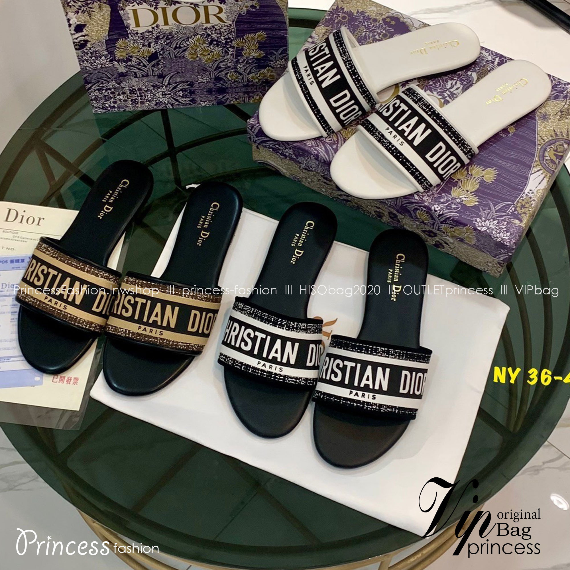 พร้อมส่ง Dior Sandals รองเท้าแตะดิออ งานคัดเกรดคุณภาพทอละเอียด ปั้มแบรนด์ พื้นยางกันลื่นอย่างดี กระชับเท้า ใส่สบายเดินได้นาน ไม่เจ็บไม่บีบเท้า สวยเกินราคา ภาพถ่ายจากงานจริง สวยตรงปกค่ะ
