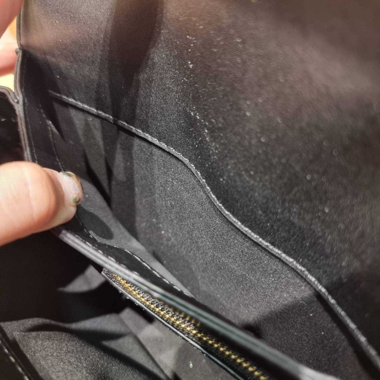 CD SIGNATURE BAG WITH STRAP กระเป๋าสะพายซิกเนเจอร์ ไอเท็มมาแรง ที่สวยแซ่บไม่มีไม่ได้เลย เกรดออริ 1:1 ใช้งานต่างประเทศได้