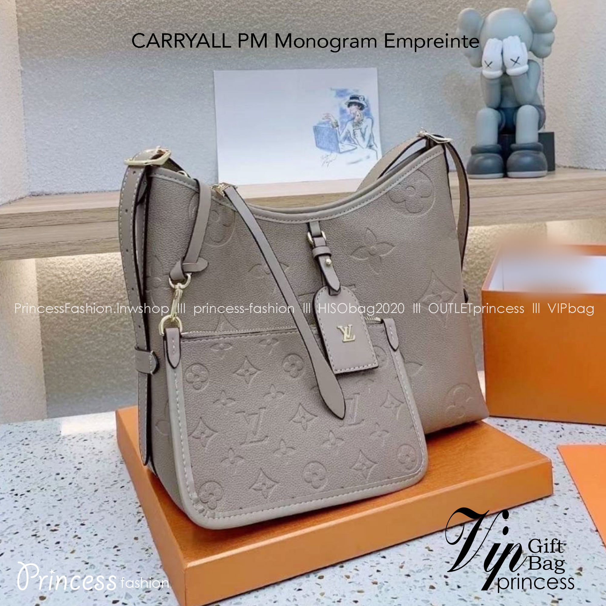 LV CARRYALL PM Monogram Empreinte รุ่นลิมิเต็ดสีเรียบหรู ที่สาวๆตามหา กระเป๋าสะพายไหล่ทรงสวย ดีไซน์เรียบง่ายคลาสสิค หรู ดูผู้ดี รูปทรงใช้งานง่าย มาพร้อมใบลูก ไว้เก็บของจุกจิก วัสดุหนังแคนวาส พร้อมเสิร์ฟให้ในราคาน่ารักๆ ของมันต้องมีแบบนี้ ก็ต้องตำได้แล้วน้