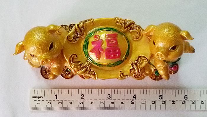 หมูคู่ก้อนทองเสริมดวงปีขาล 2561 ร่ำรวยมีกินมีใช้ เสริมโชคลาภวาสนา แบบตั้งโต๊ะค่ะ