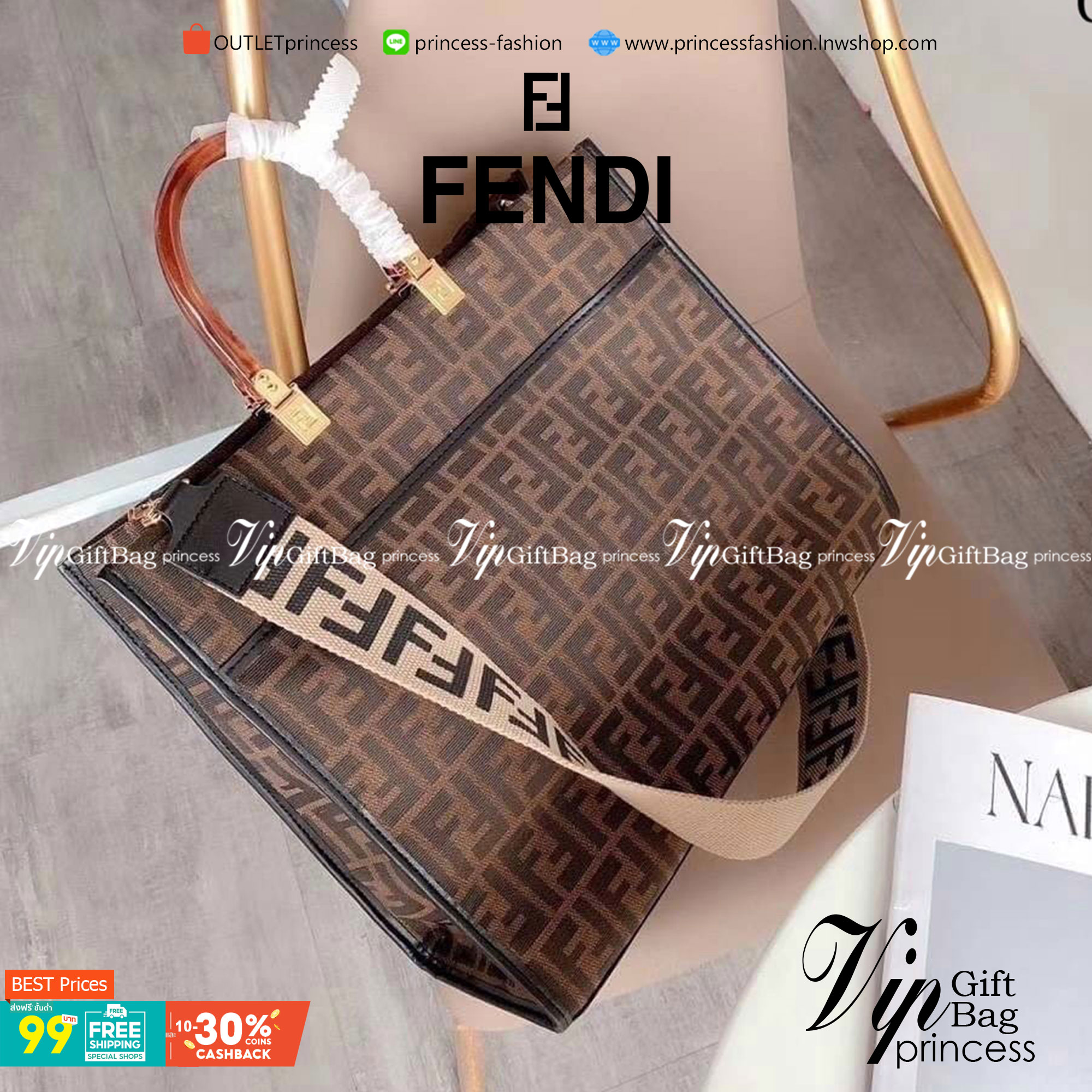 VIP 】FENDI MONOGRAM SHOPPING BAG สวยมงลงมากค่ะ กระเป๋าสะพายข้างได้ ถือได้ ใบใหญ่ลายโมโนแกรม FF สวยมากทรงนี้ใช้เป็น everyday bag ได้ จุใจใส่ของได้เยอะ ตัวกระเป๋าผลิตจากผ้าทออย่างดี อยู่ทรงสวยสายยาวเป็นสายผ้า ตรงหูด้านบนเป็นพลาสติกแข็งทนทาน น้ำหนักเบา ภายใน