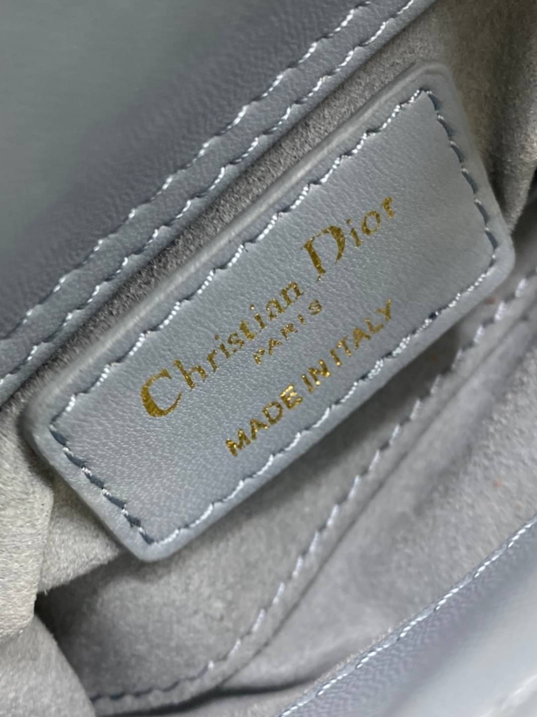 VIP 】หนังแท้ CHRISTIAN DIOR MICRO LADY DIOR BAG Cannage Lambskin
