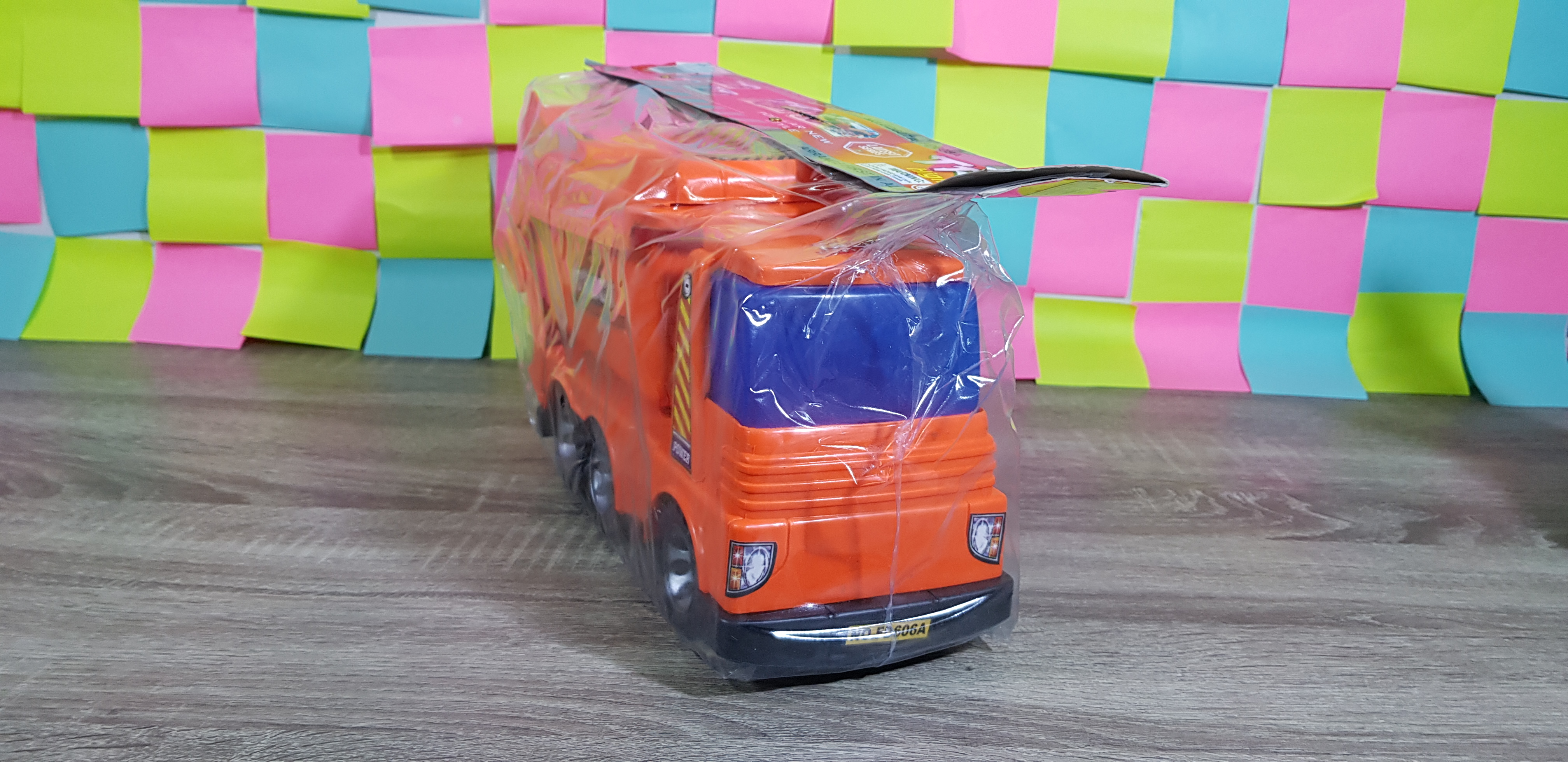 รถบรรทุกขยะสีส้ม